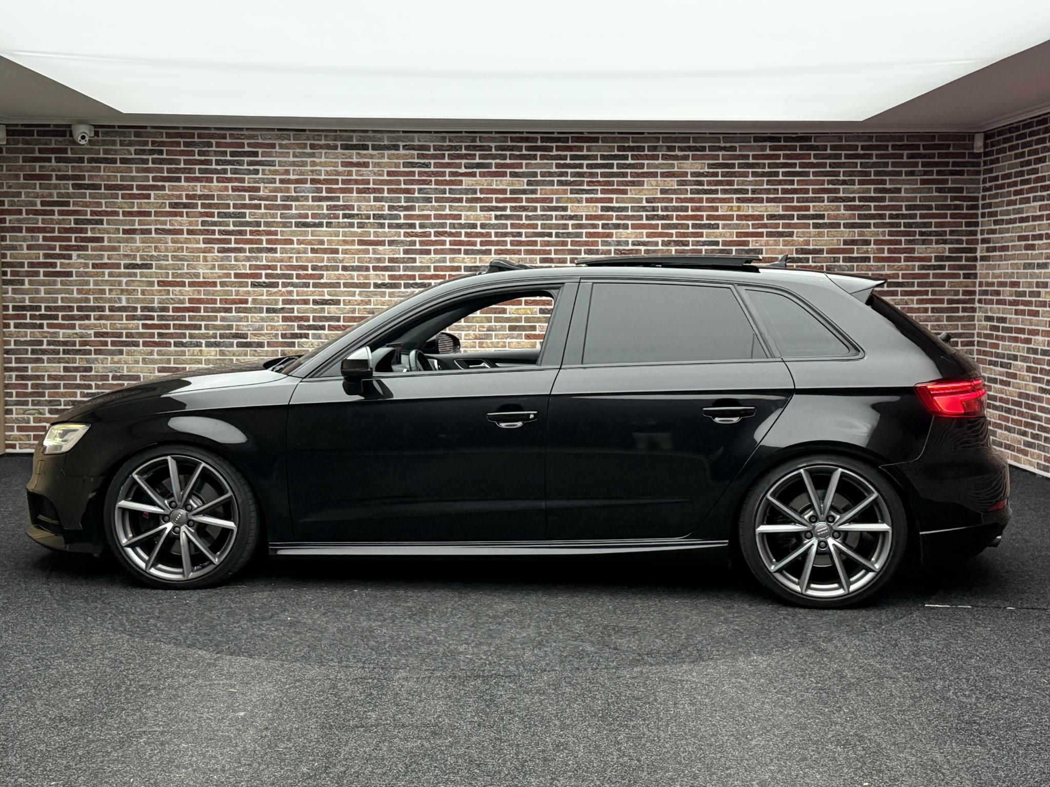 Foto van Audi S3 Sportback