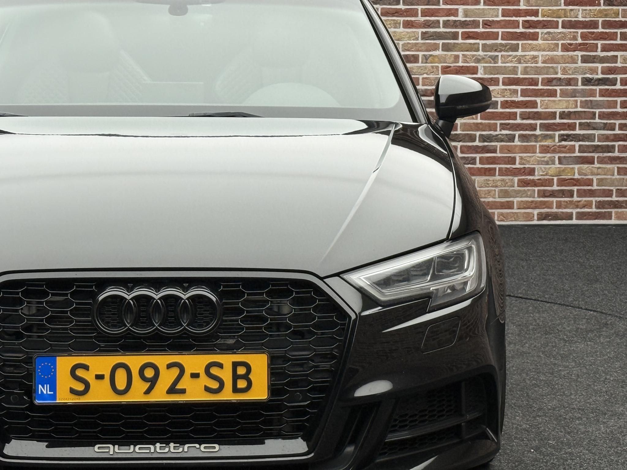 Foto van Audi S3 Sportback
