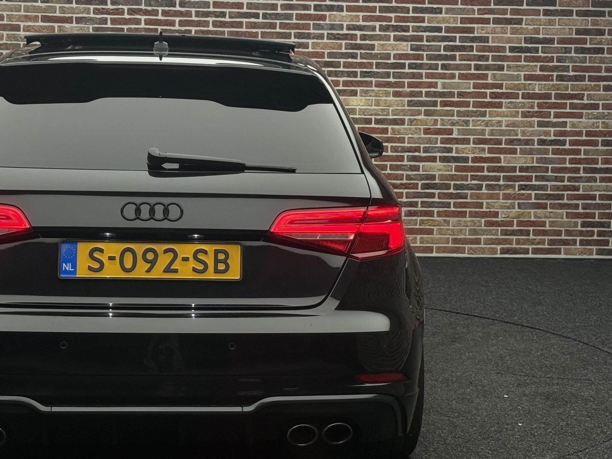 Foto van Audi S3 Sportback