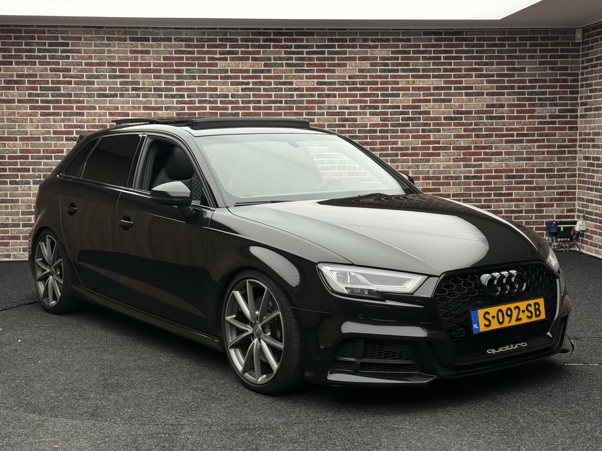 Foto van Audi S3 Sportback