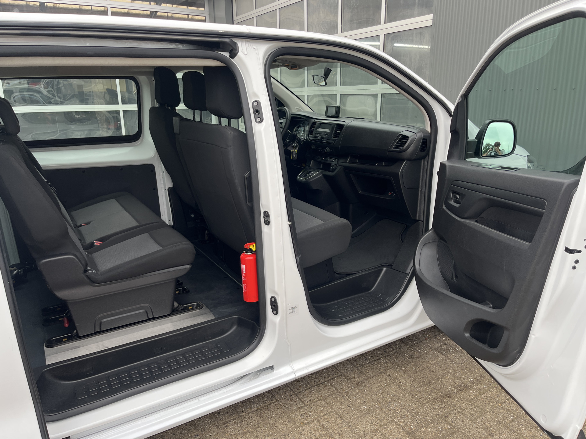 Foto van Opel Vivaro-e Combi