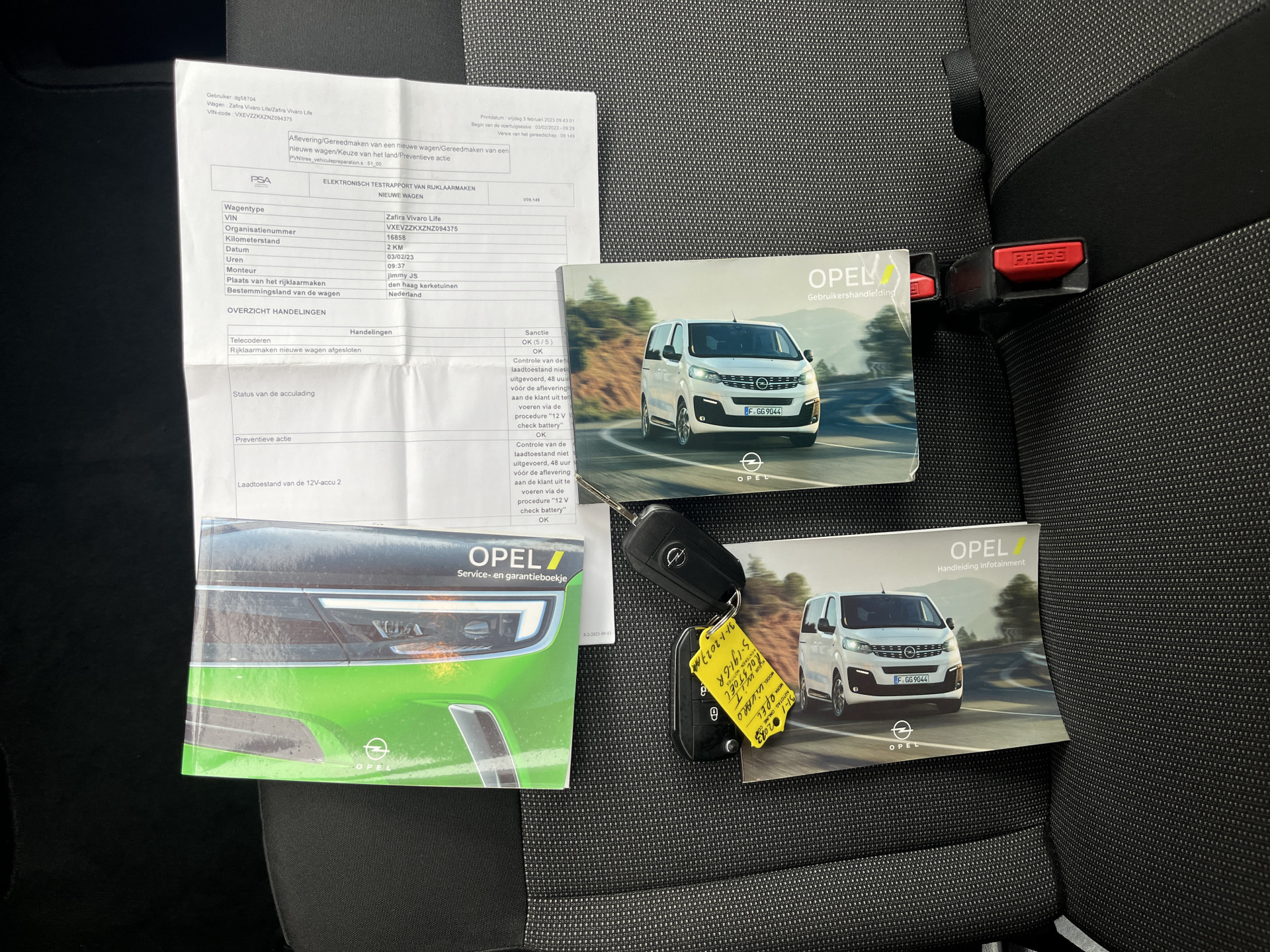 Foto van Opel Vivaro-e Combi