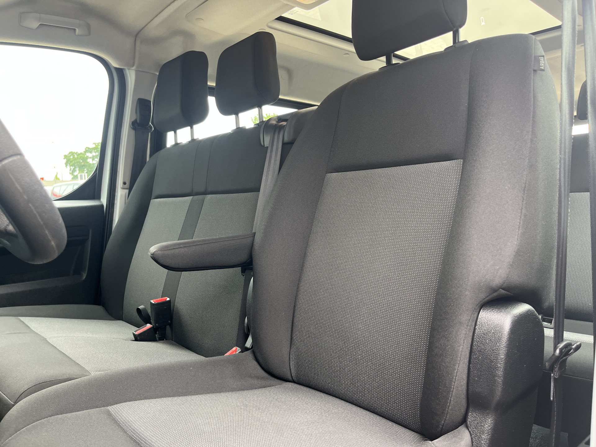 Foto van Opel Vivaro-e Combi