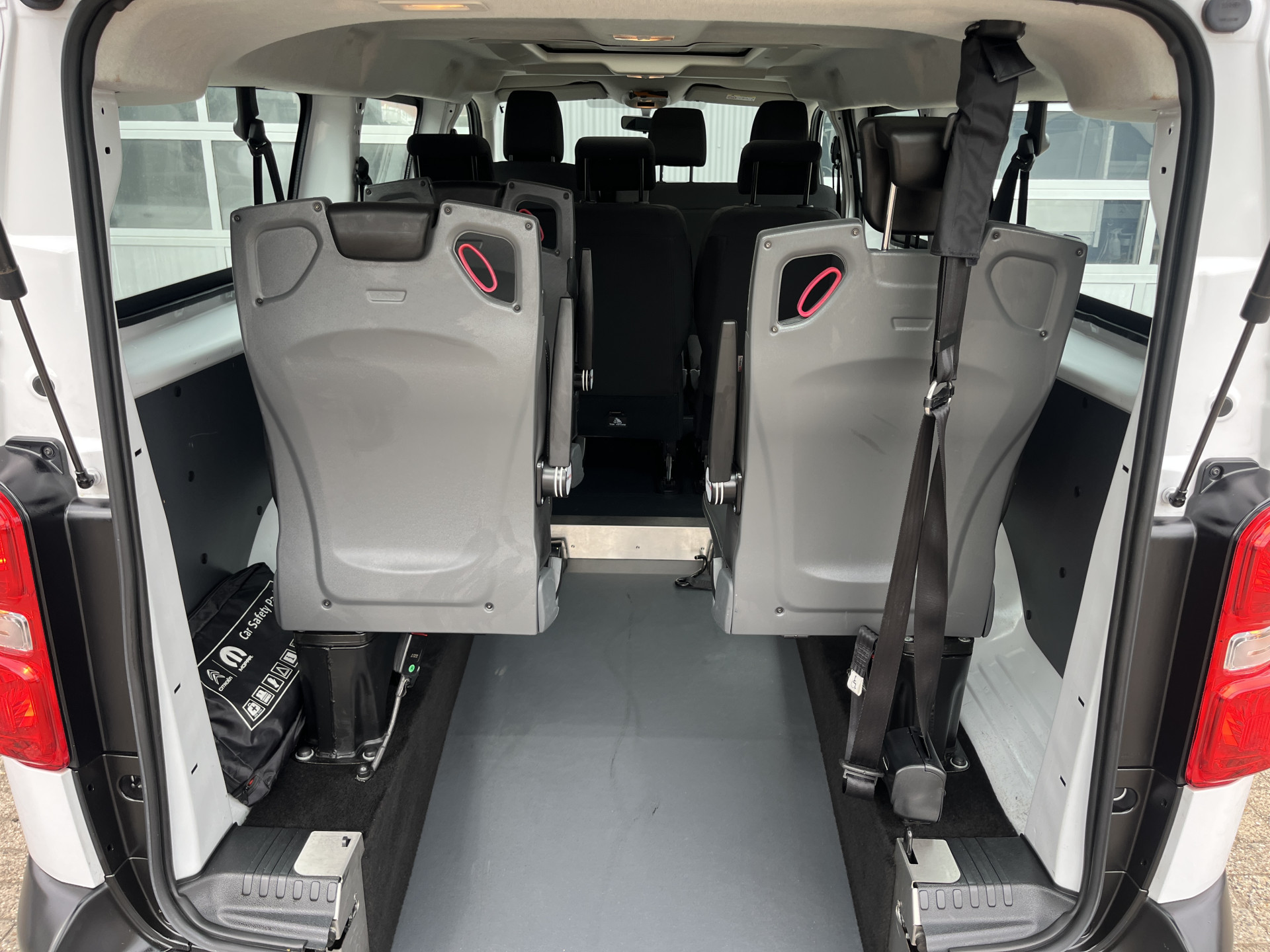 Foto van Opel Vivaro-e Combi