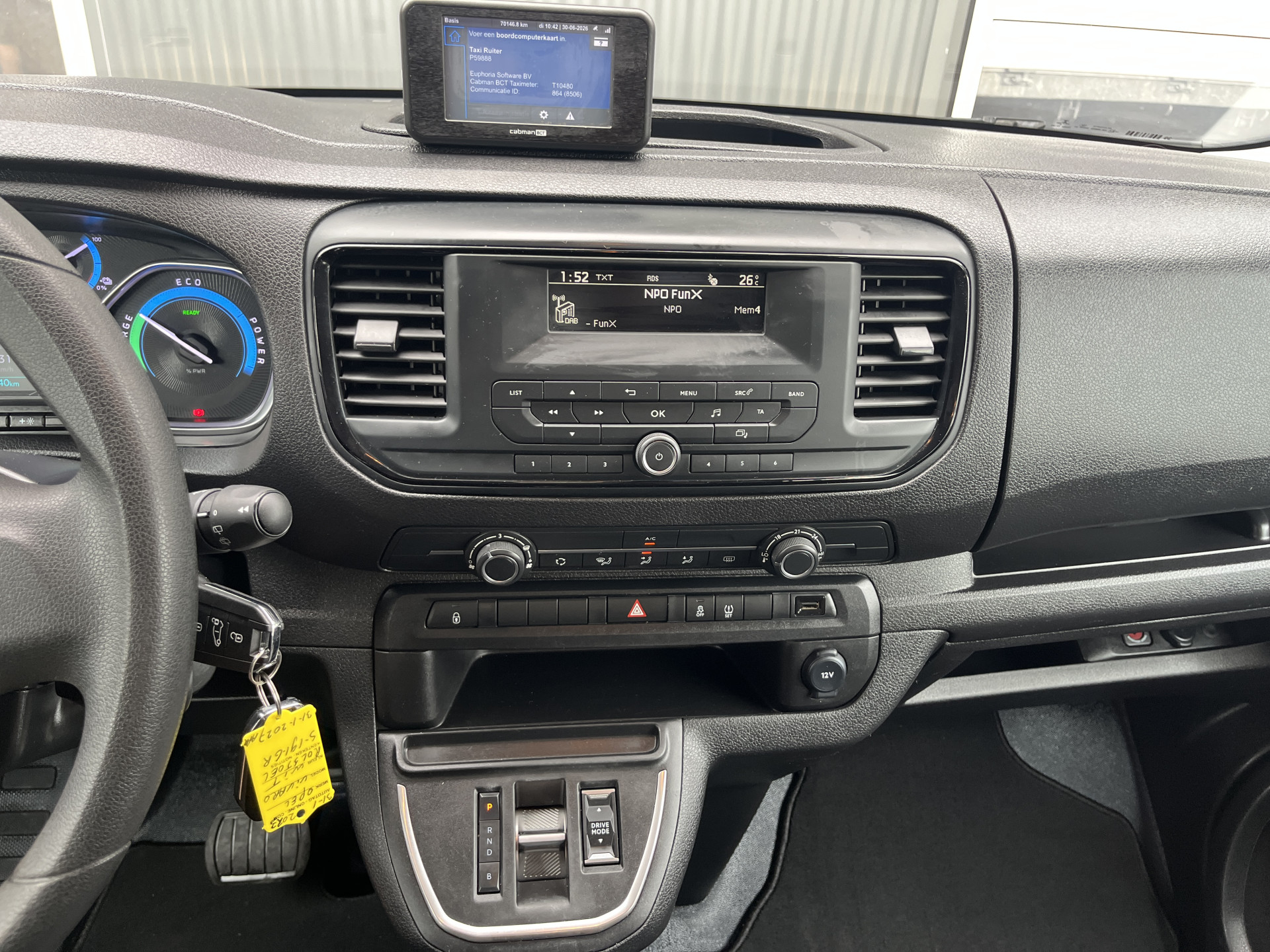 Foto van Opel Vivaro-e Combi