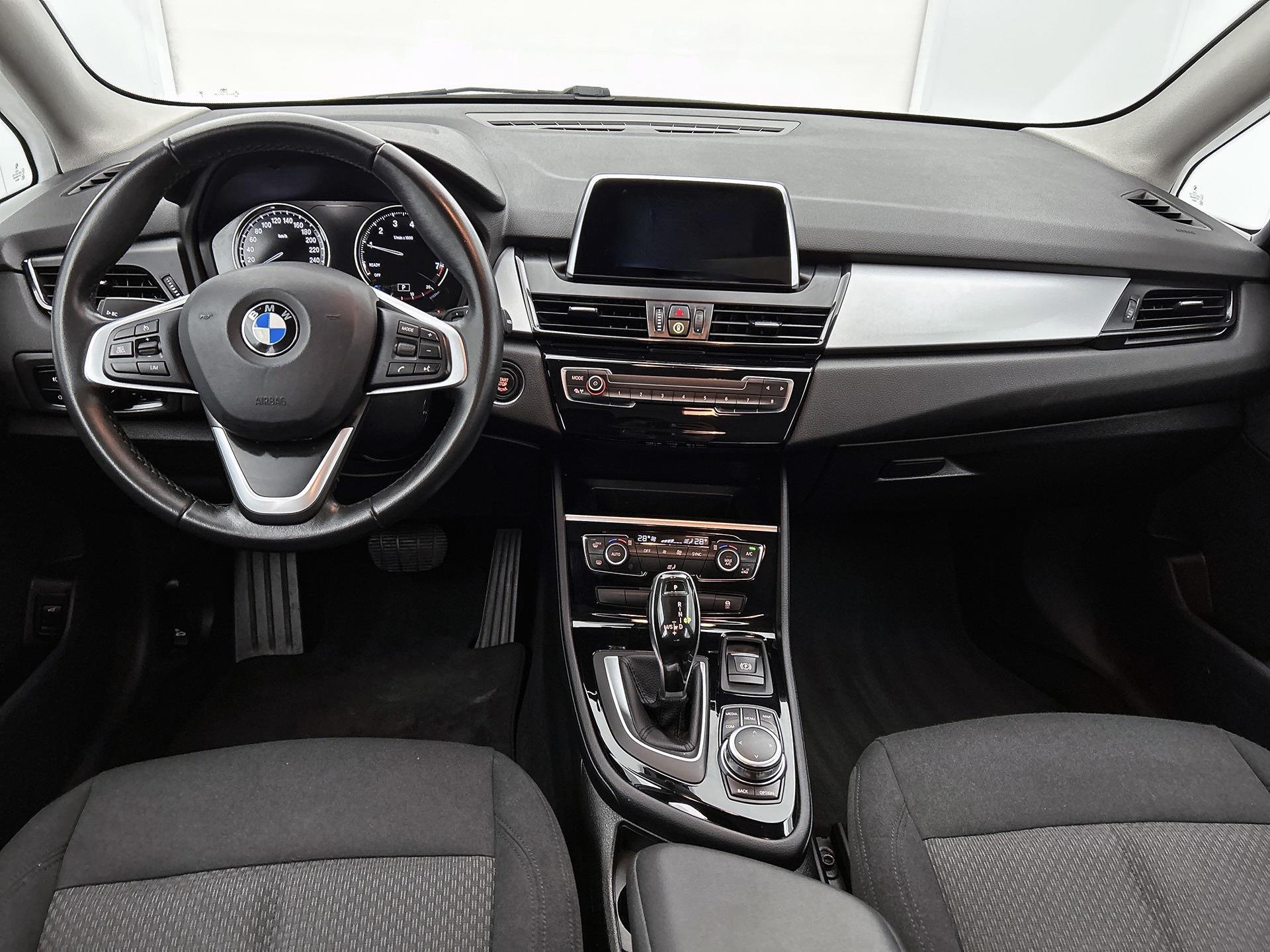 Foto van BMW 218i Active Tourer