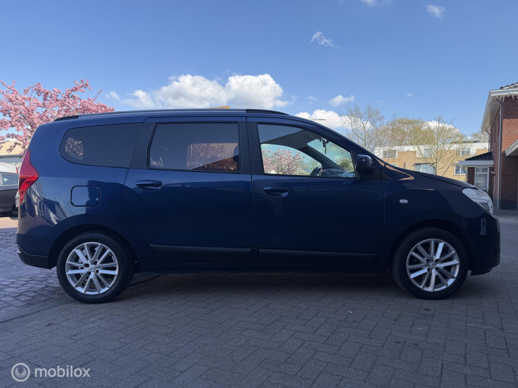 Foto van Dacia Lodgy