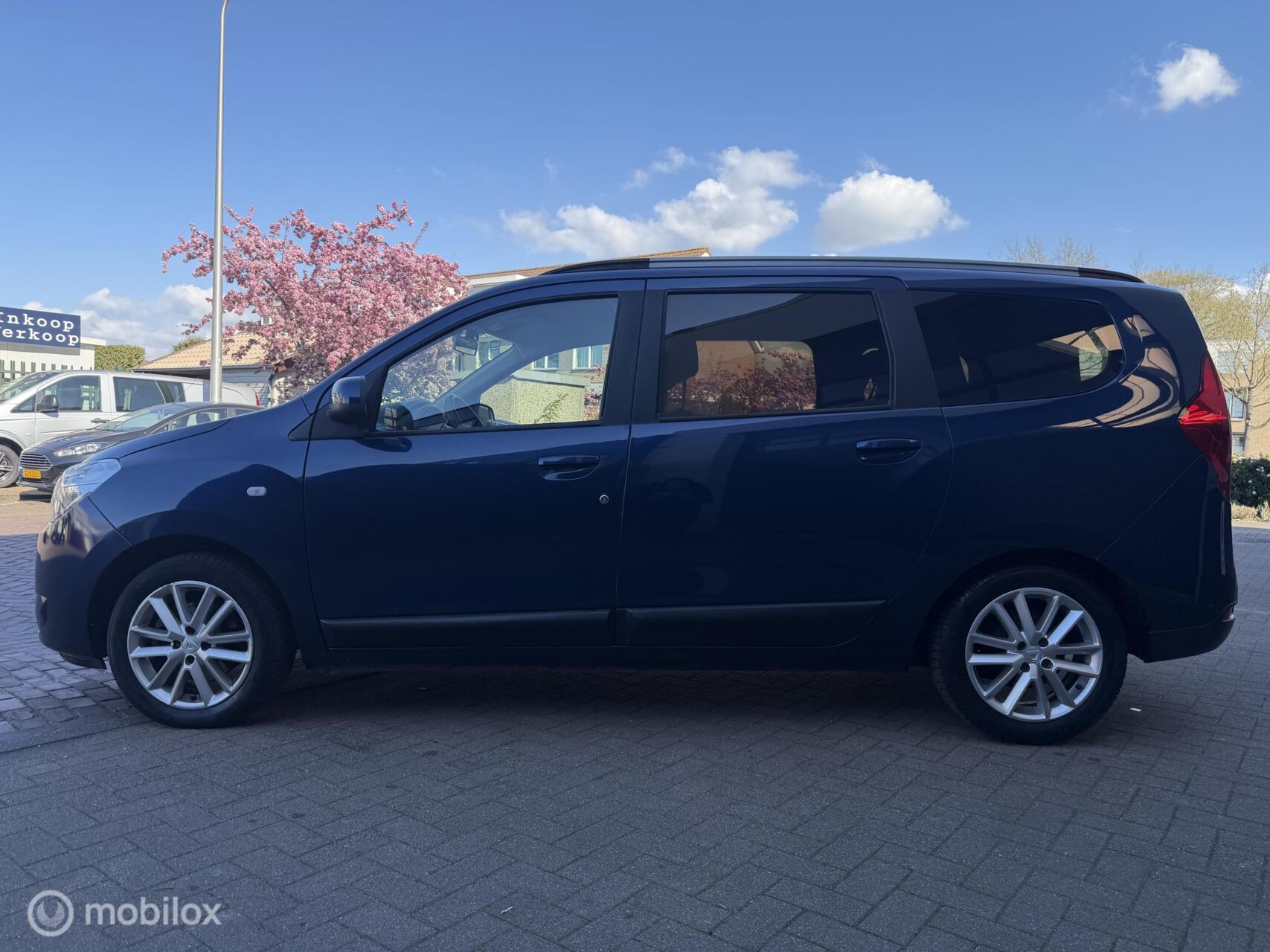Foto van Dacia Lodgy