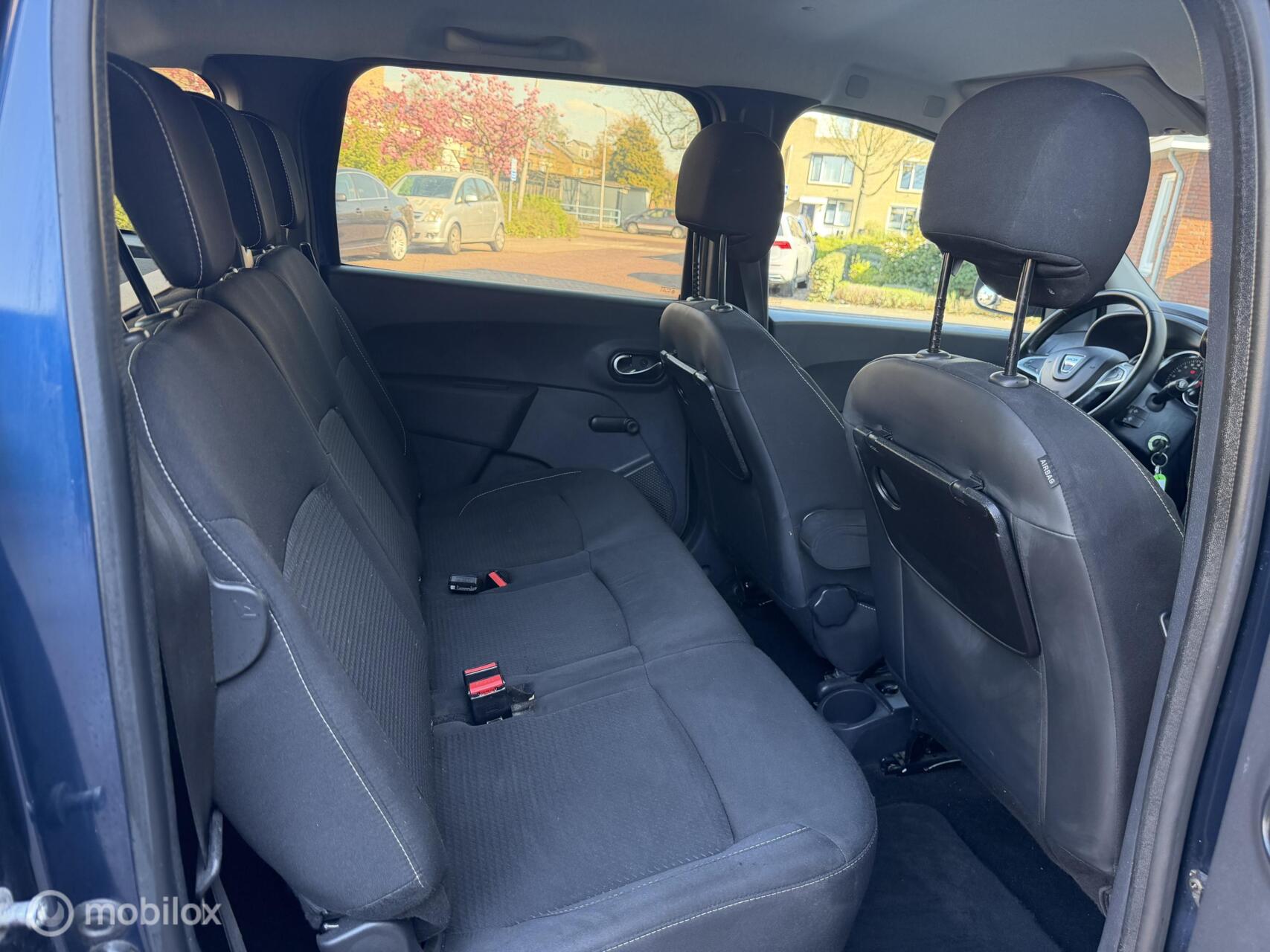 Foto van Dacia Lodgy