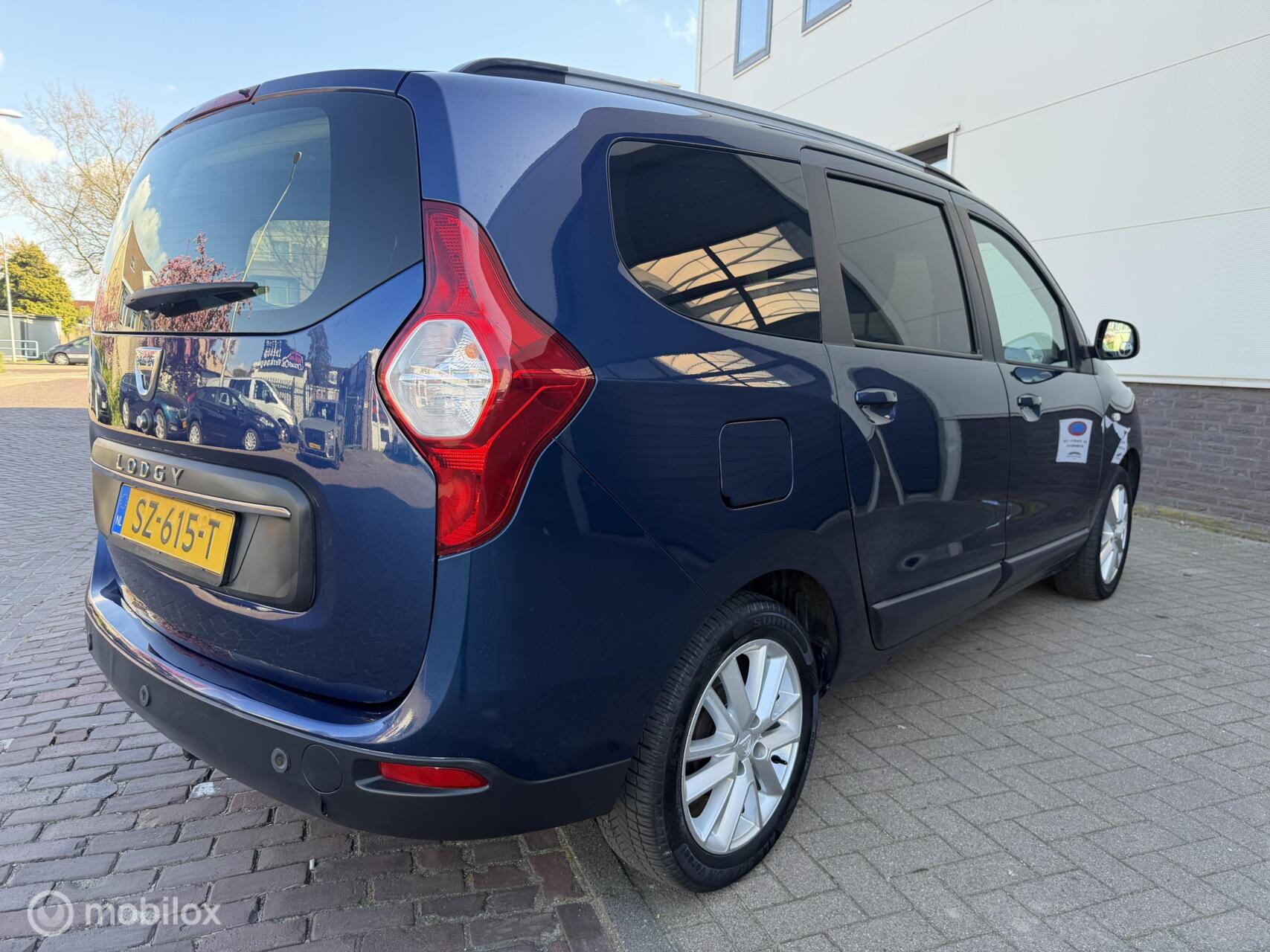 Foto van Dacia Lodgy
