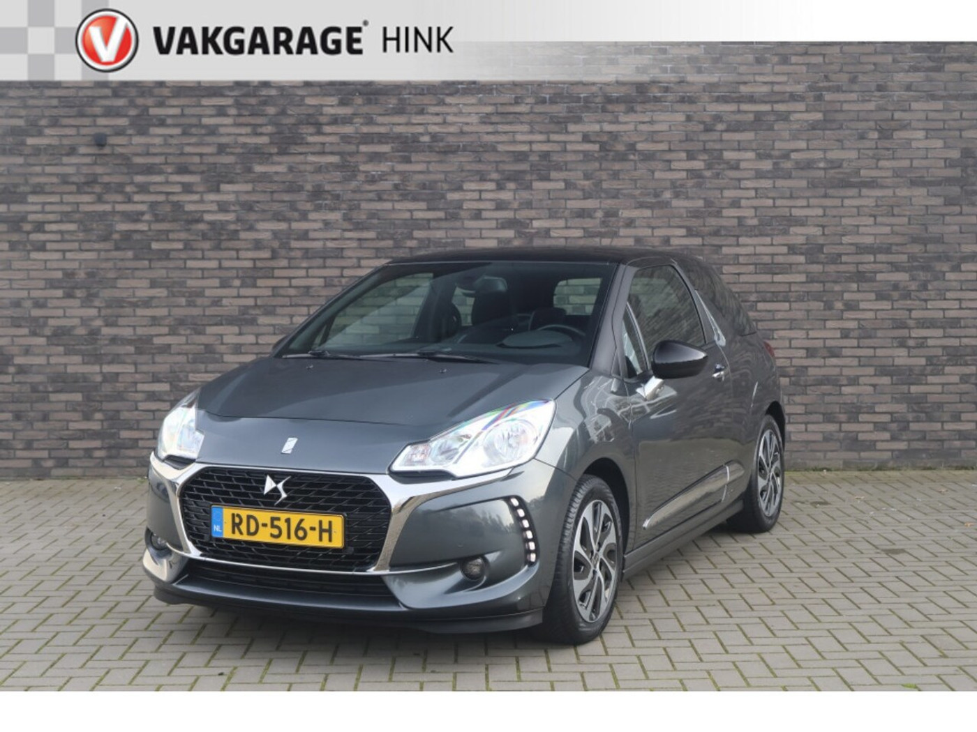 DS DS 3 1.2 PureTech So Chic 2017 - voorkant