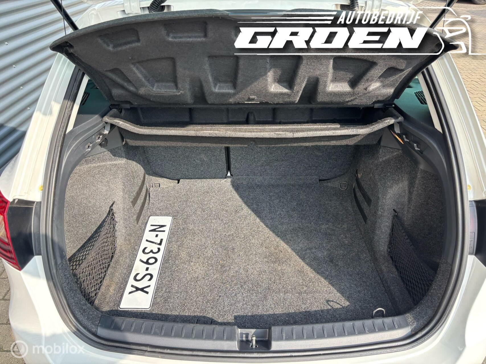 Foto van Seat Ibiza ST
