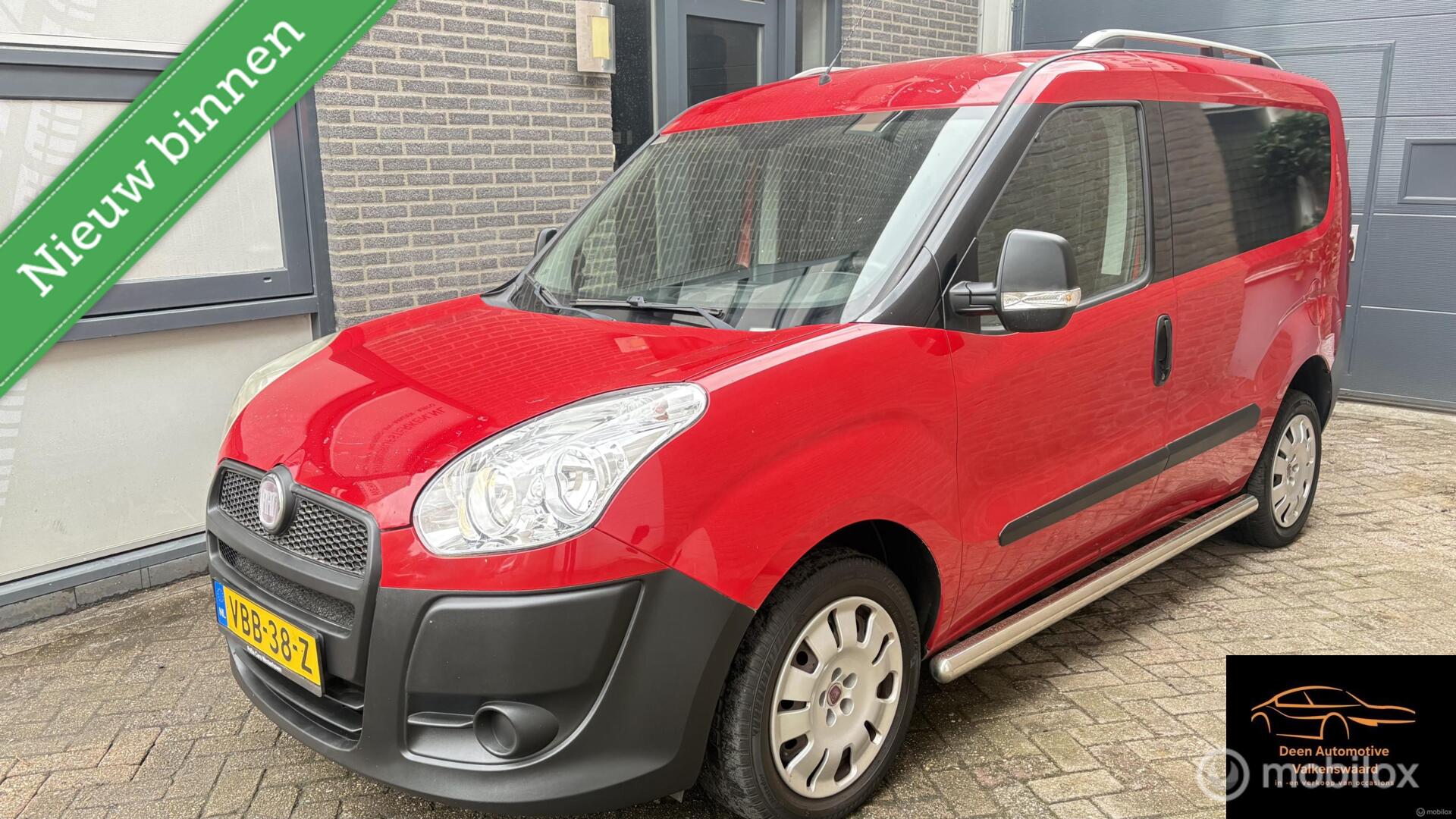 Fiat Fiat Doblo 1.4 Actual 2010 - voorkant