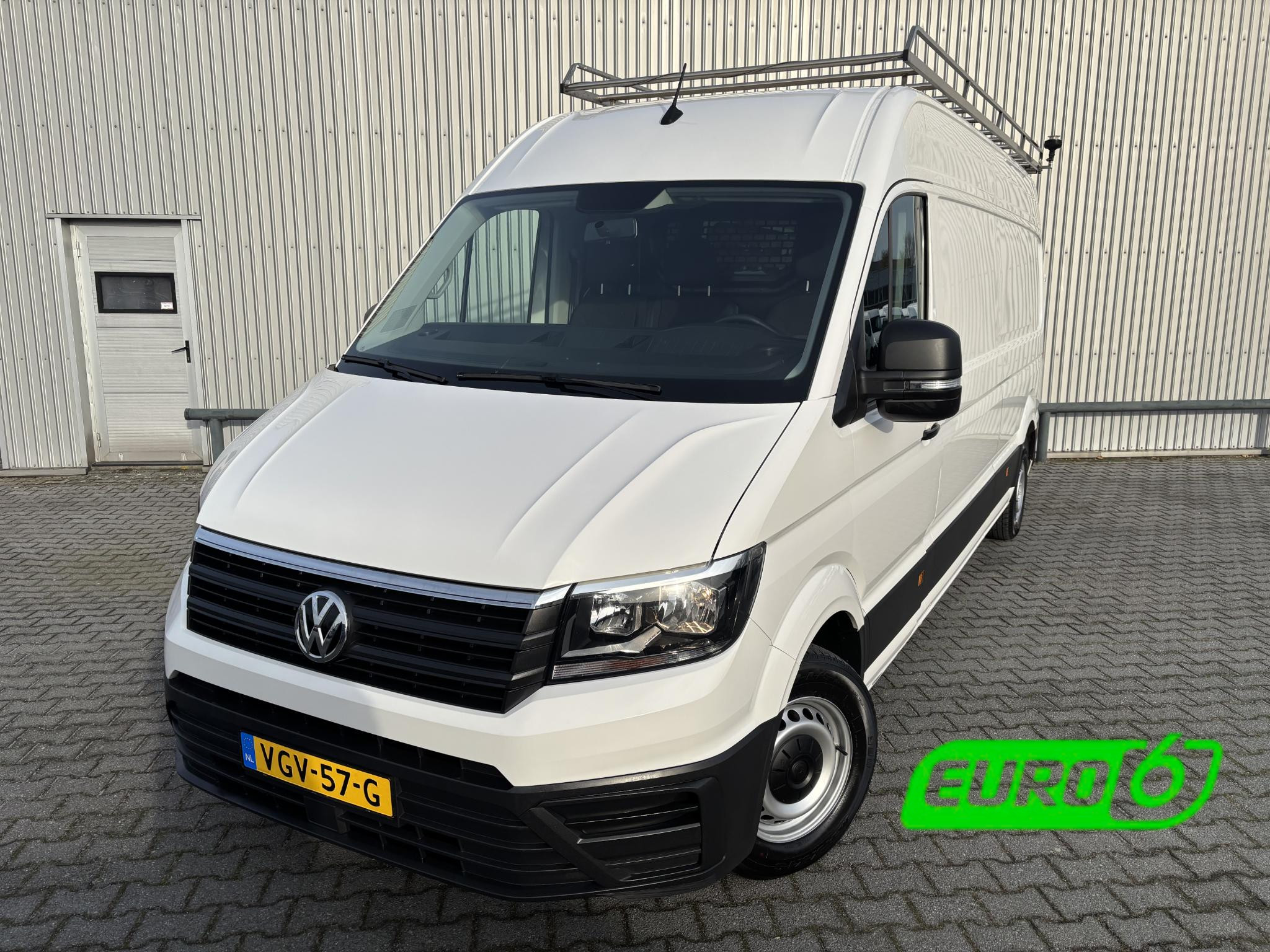 Volkswagen Crafter 35 2.0 TDI L4H4 Tr 2020 - voorkant