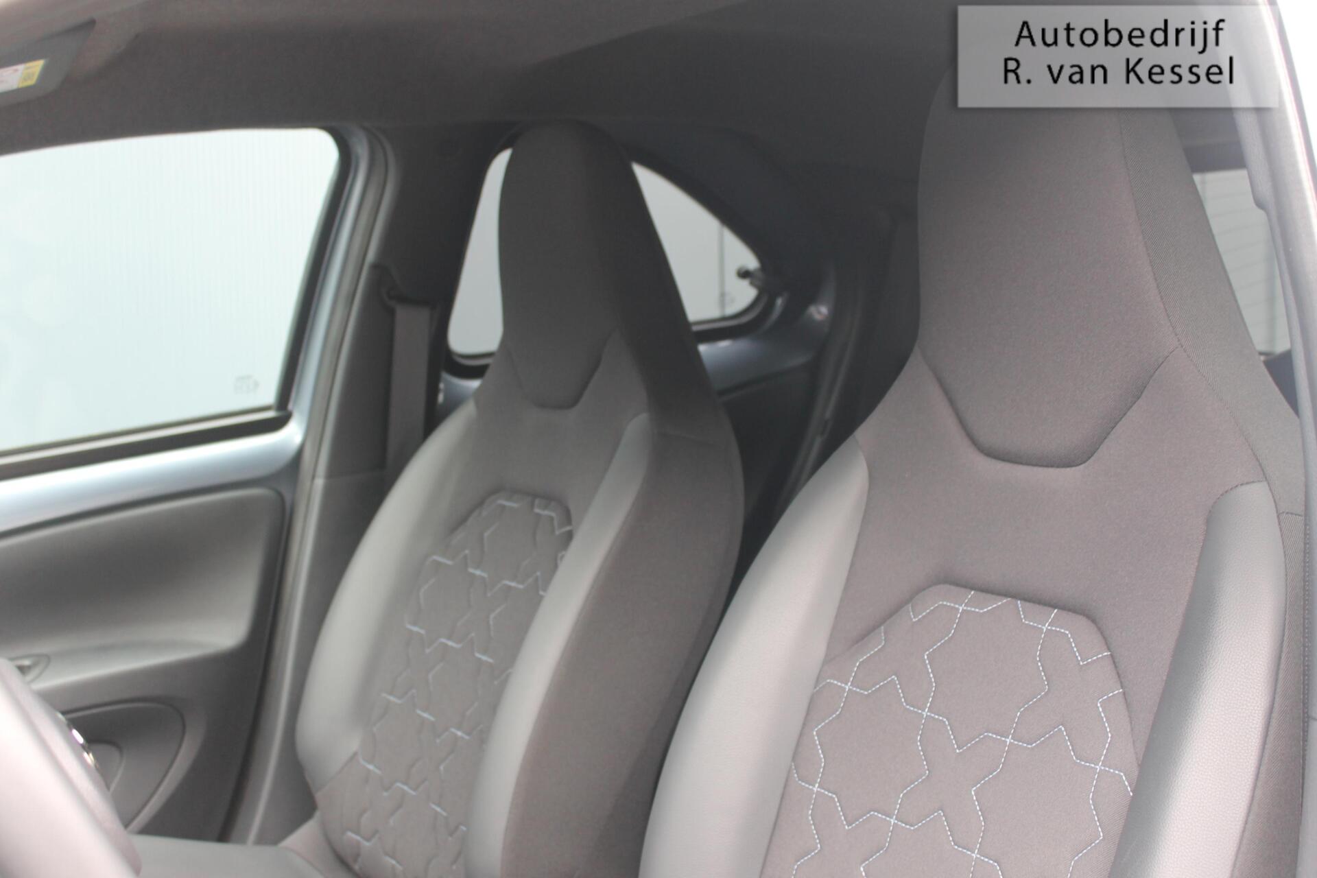 Foto van Toyota Aygo X