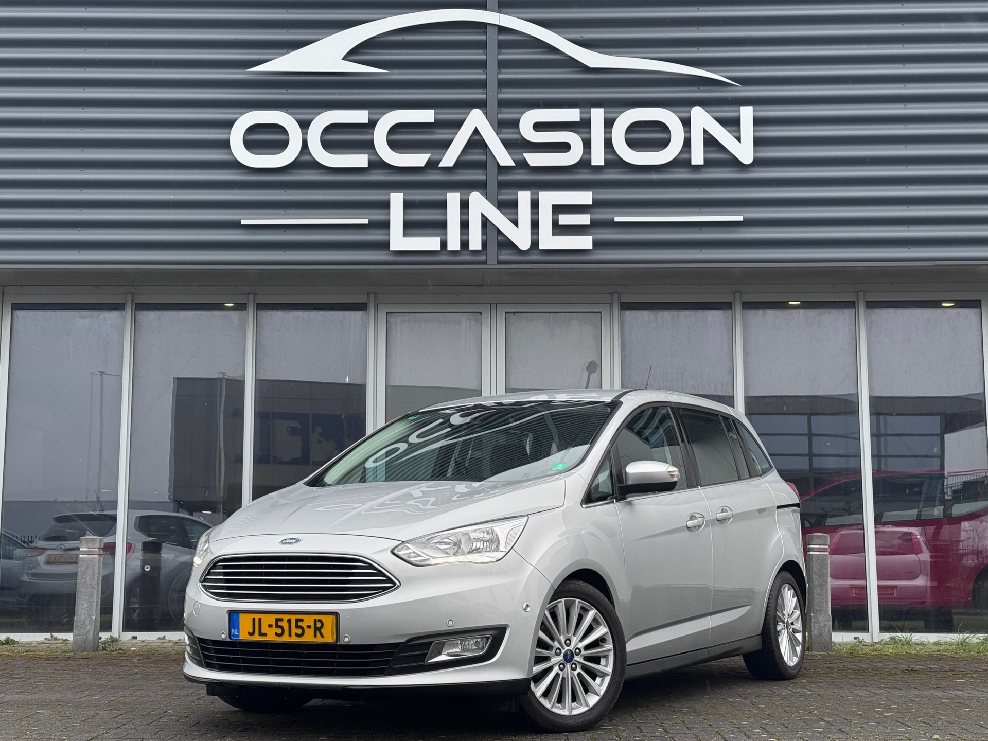 Ford Grand C-max 1.5 Titanium | Automaat | Navi | Parkeersensoren 2016 - voorkant