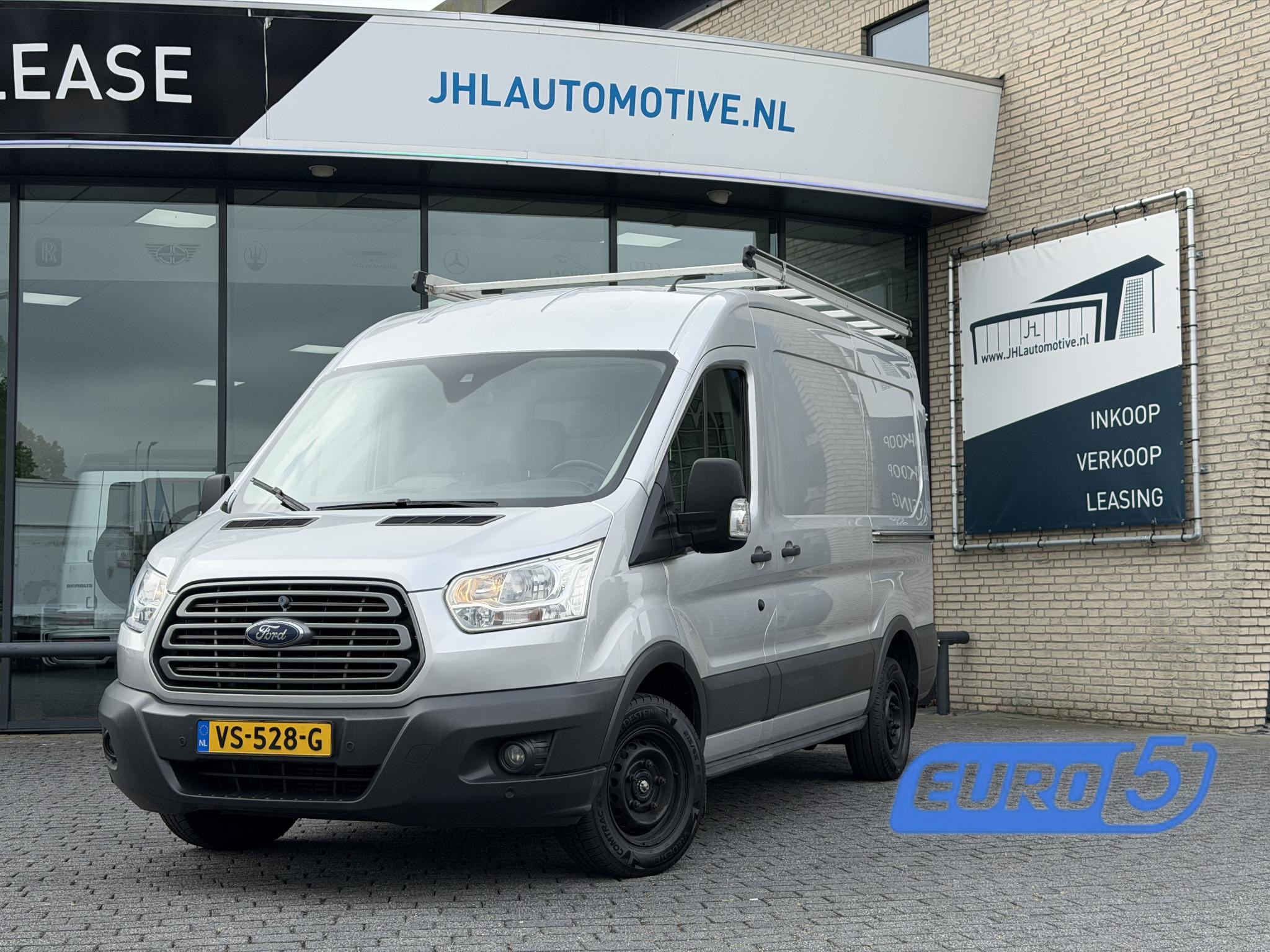 Ford Transit 290 2.2 TDCI L2H2 Trend 2015 - voorkant