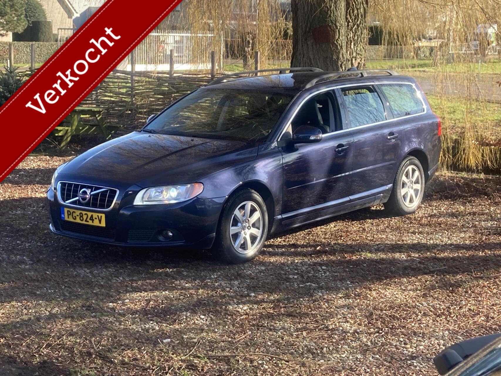 Volvo V70 2.0 D3 5-cil. Aut. Momentum 2011 - voorkant