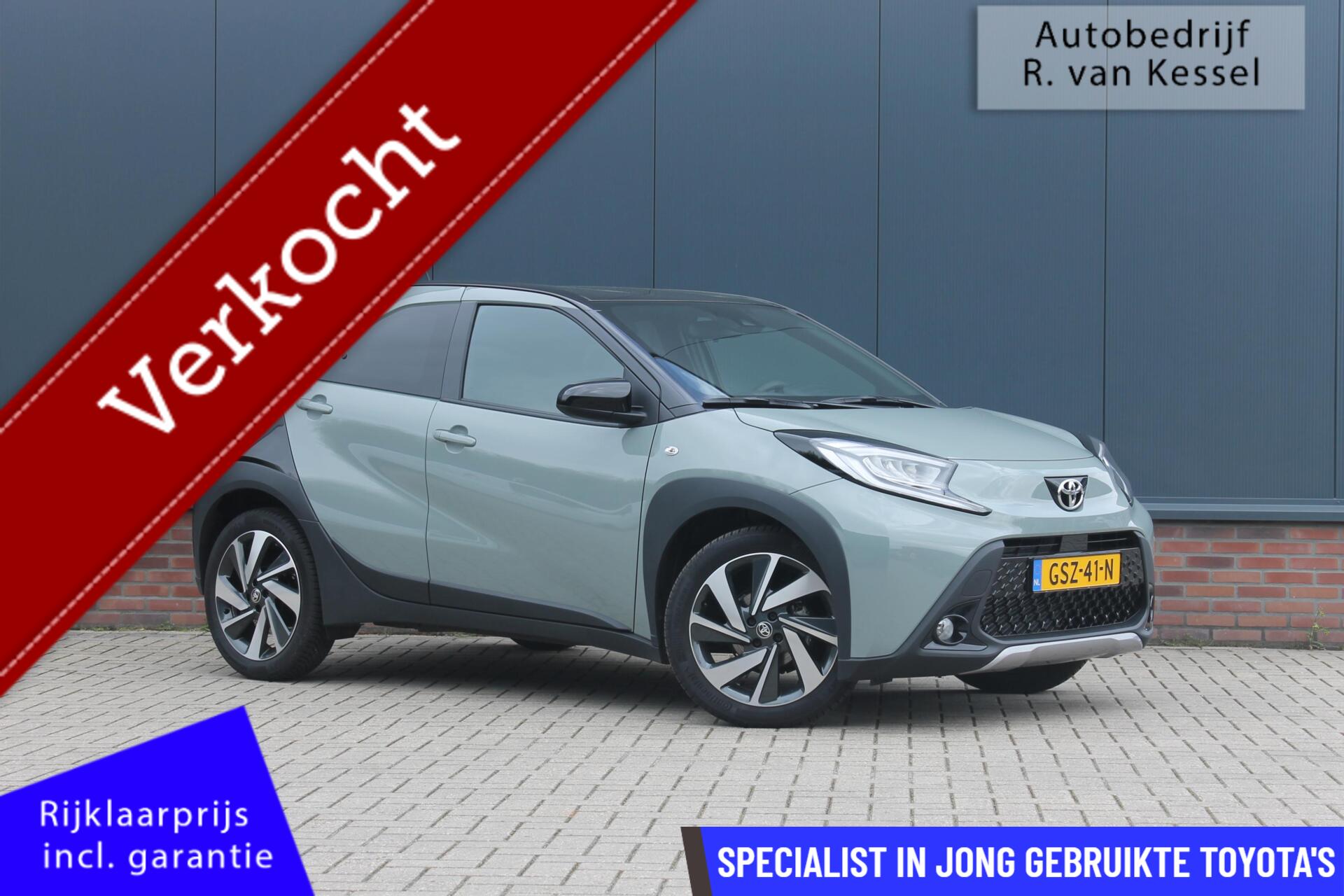 Toyota Aygo X 1.0 VVT-i S-CVT Envy I Luxe! I PDC I Allseason banden I NL-auto 2024 - voorkant