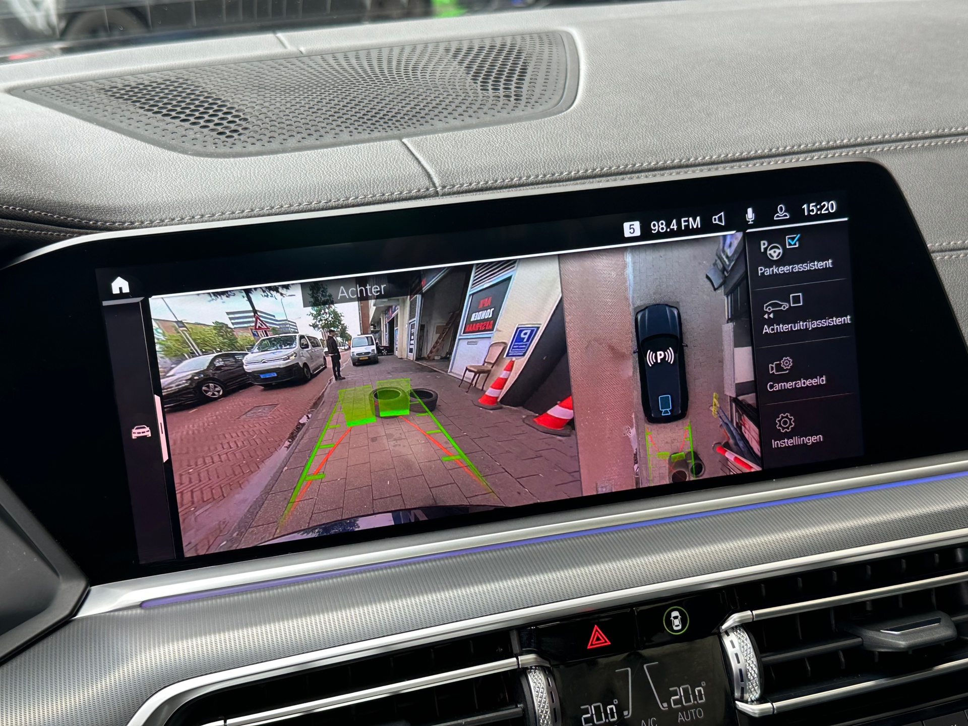 Foto van BMW X5 Xdrive45e
