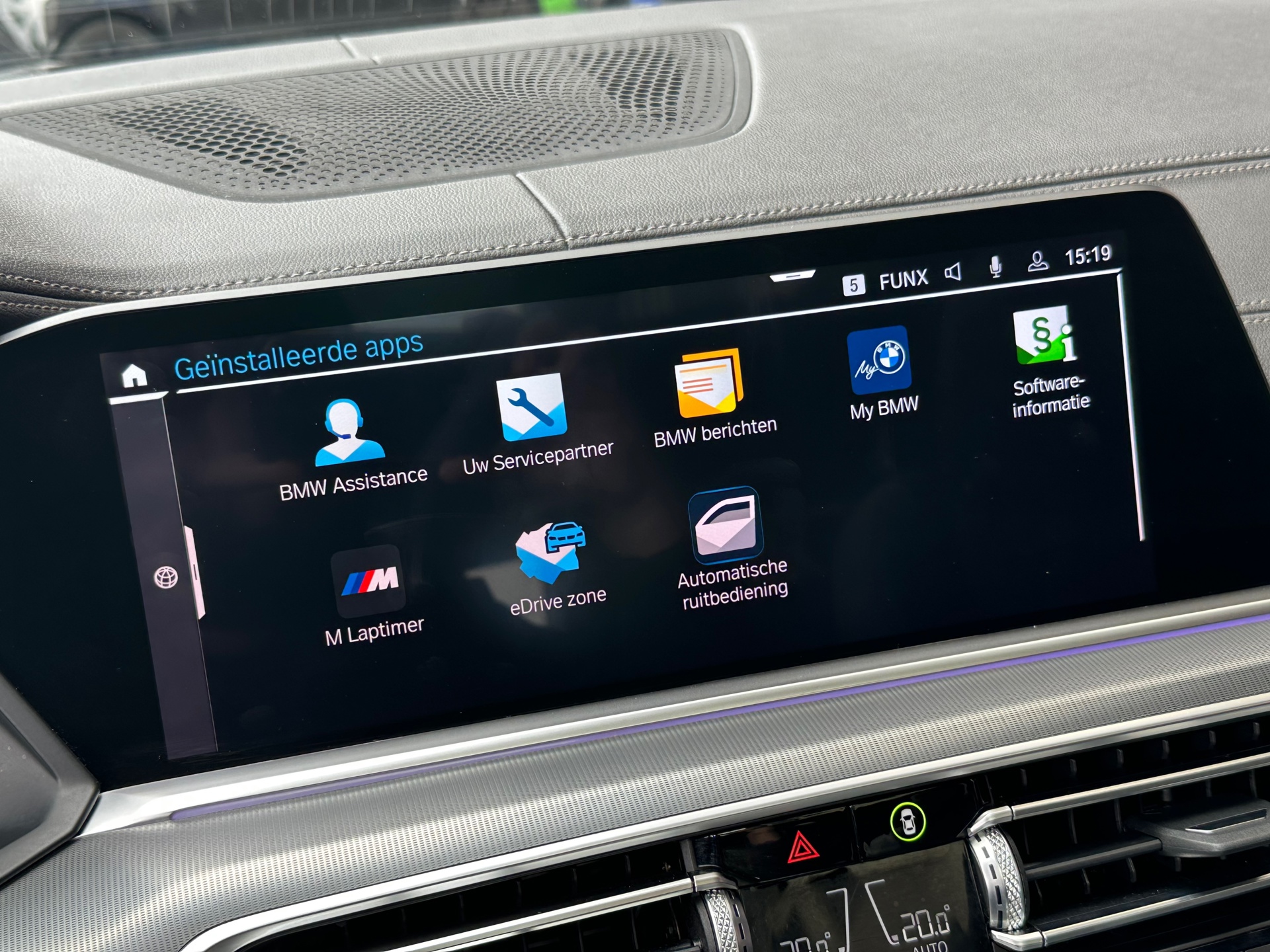 Foto van BMW X5 Xdrive45e