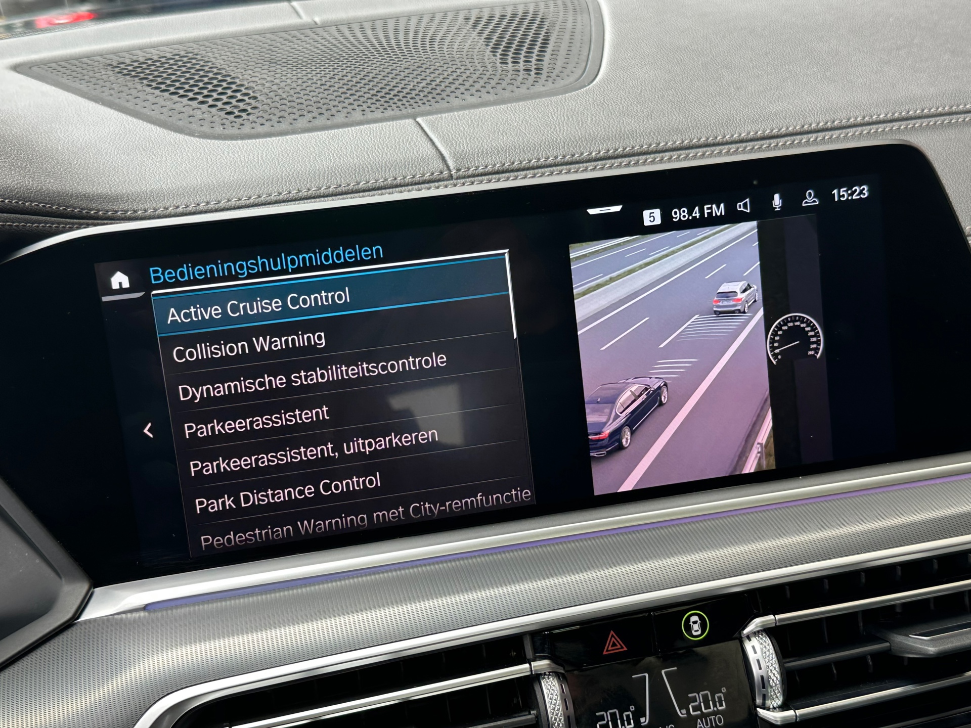 Foto van BMW X5 Xdrive45e