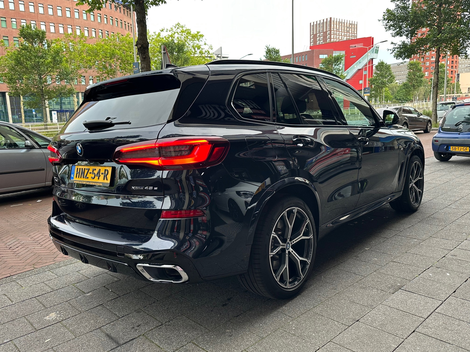 Foto van BMW X5 Xdrive45e