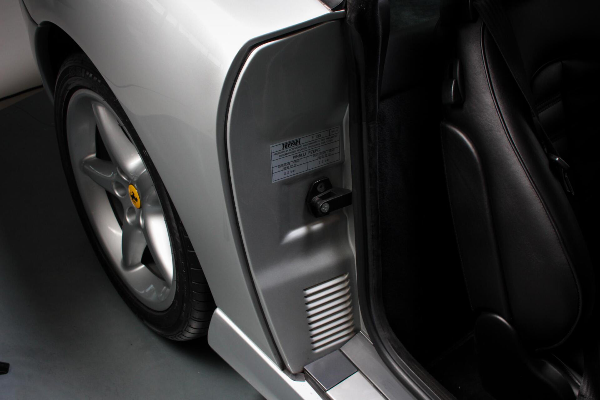 Foto van Ferrari 550