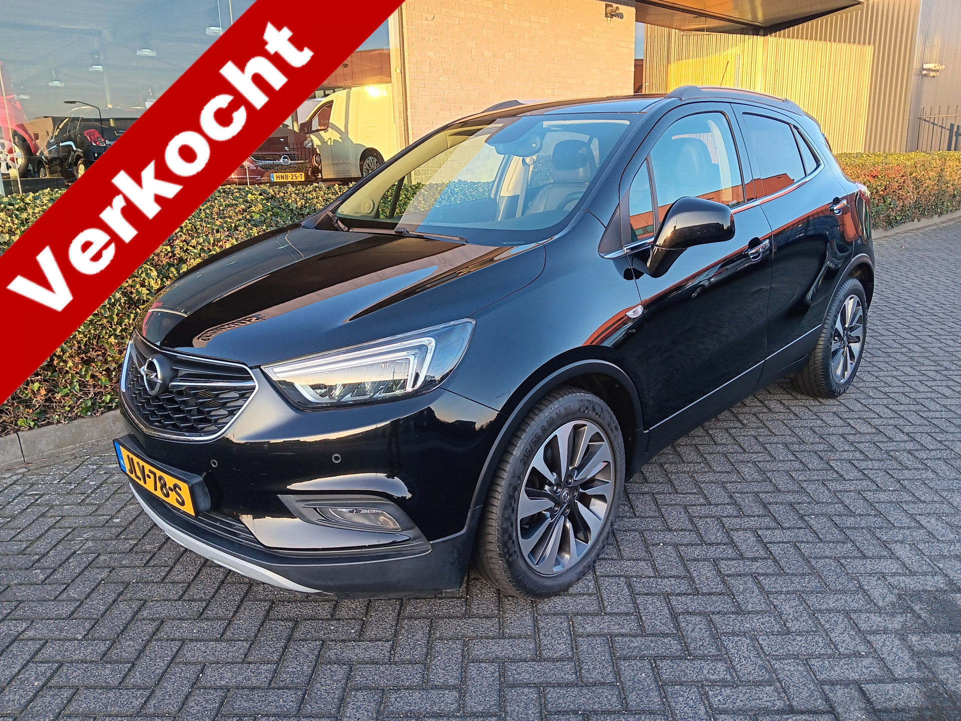 Opel Mokka 1.4T Innovation+ AUTOMAAT, LED, Leder, Clima, Navi, 18", open dak etc. etc.  incl. 12 MND BOVAGGARANTIE 2016 - voorkant