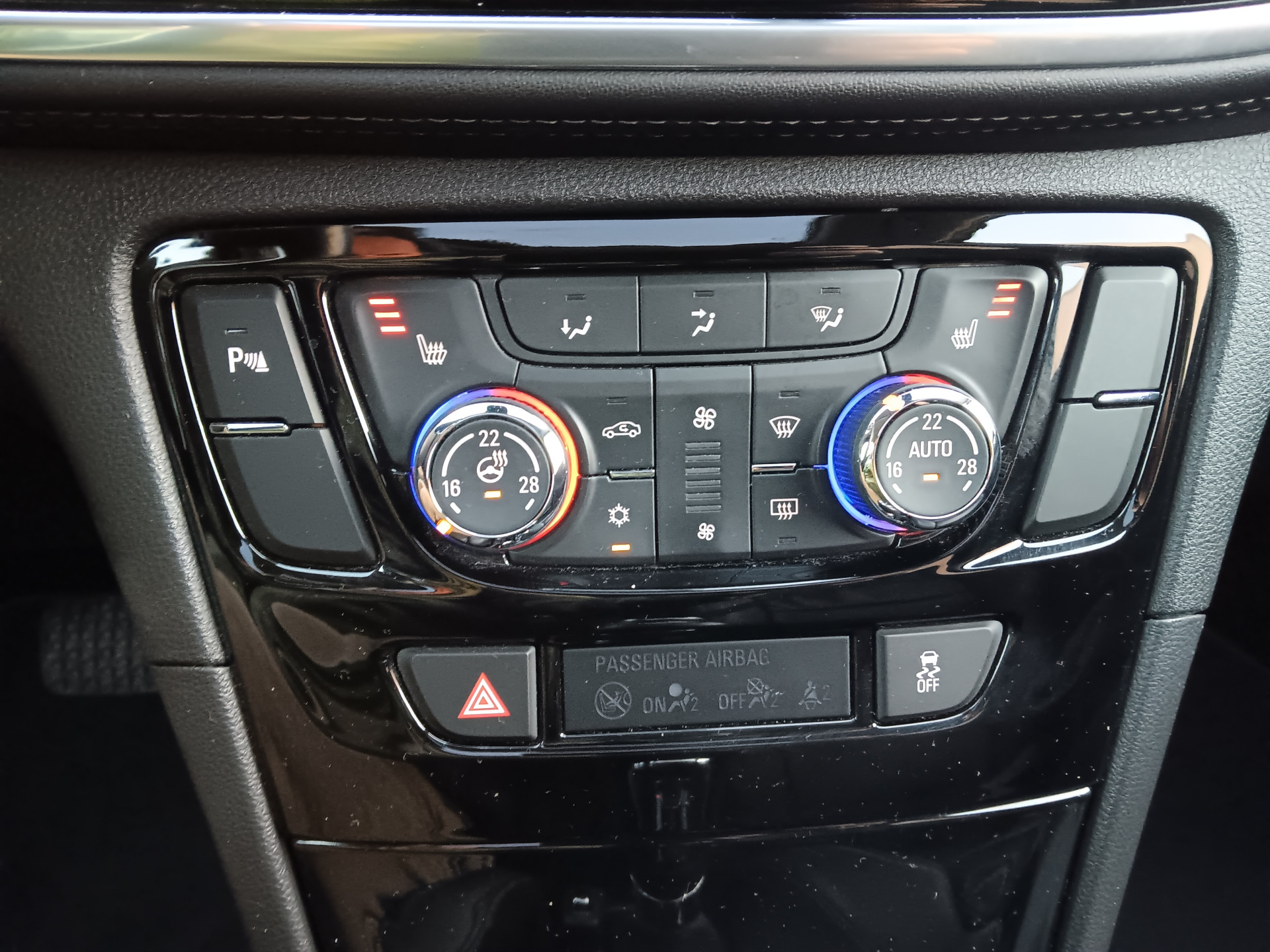 Foto van Opel Mokka