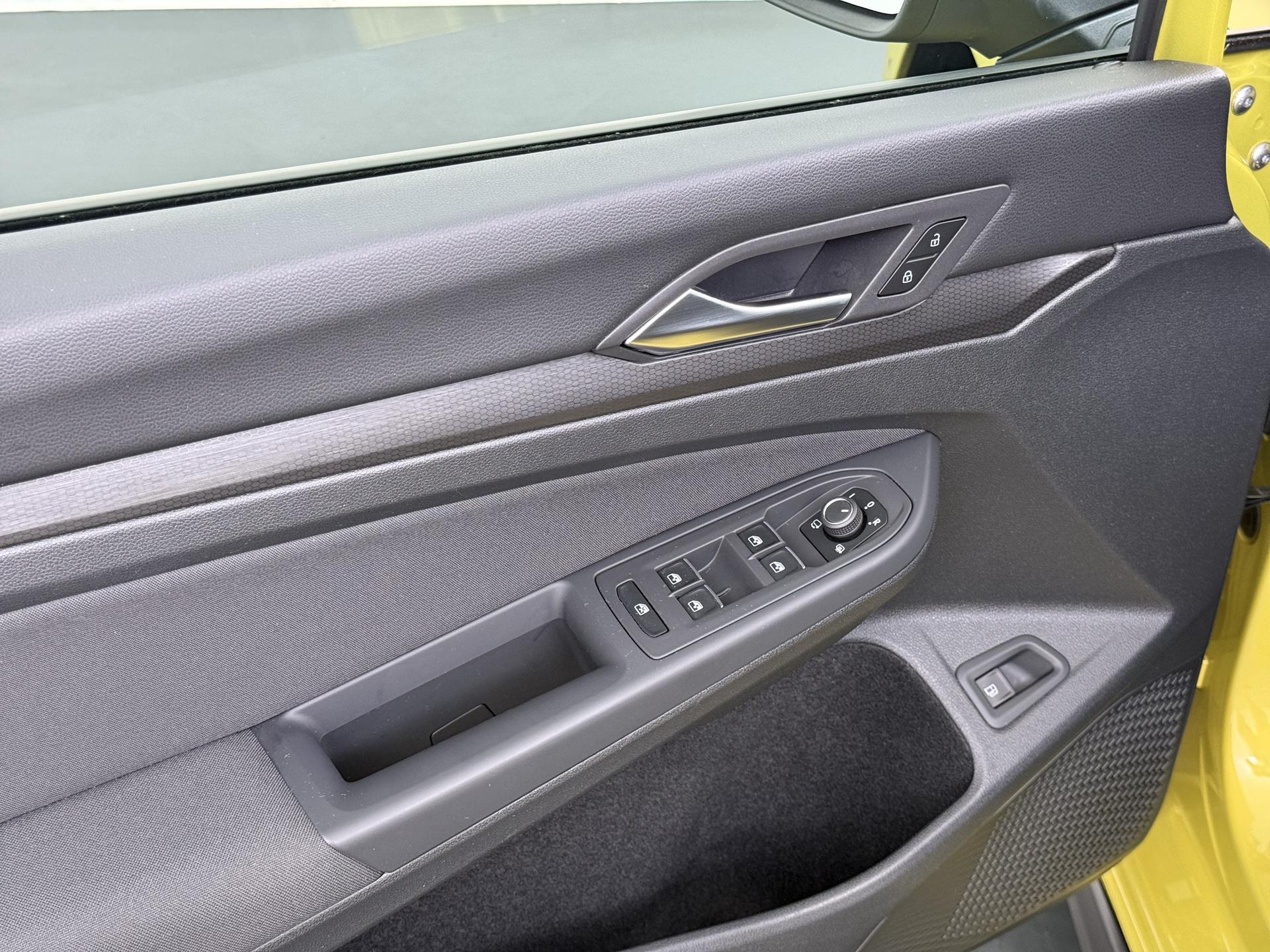 Foto van Volkswagen Golf GTE