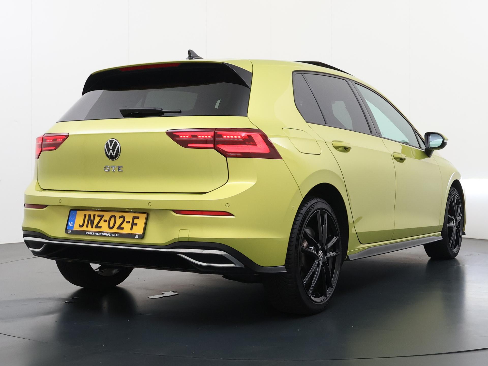 Foto van Volkswagen Golf GTE