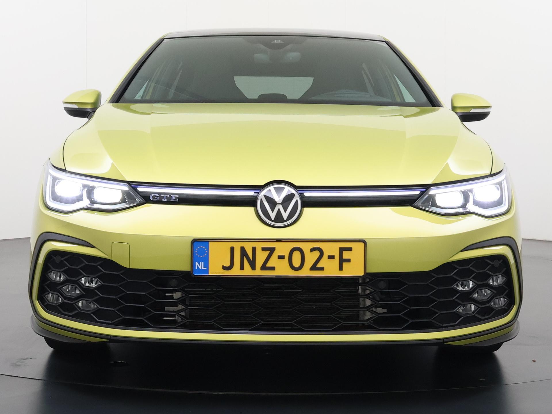 Foto van Volkswagen Golf GTE