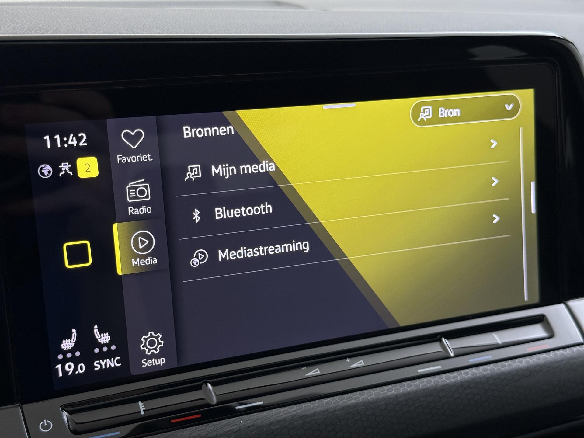 Foto van Volkswagen Golf GTE