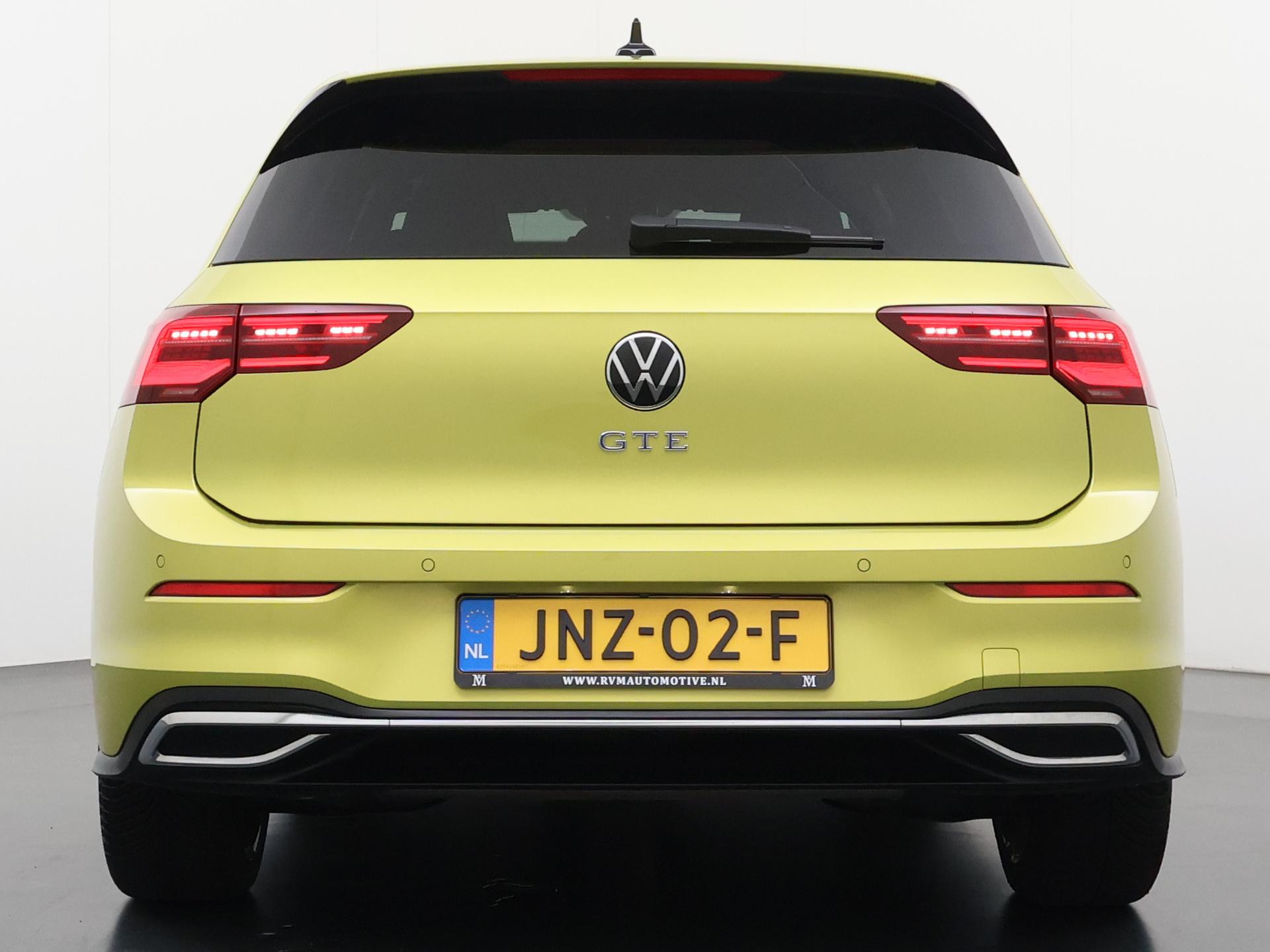 Foto van Volkswagen Golf GTE
