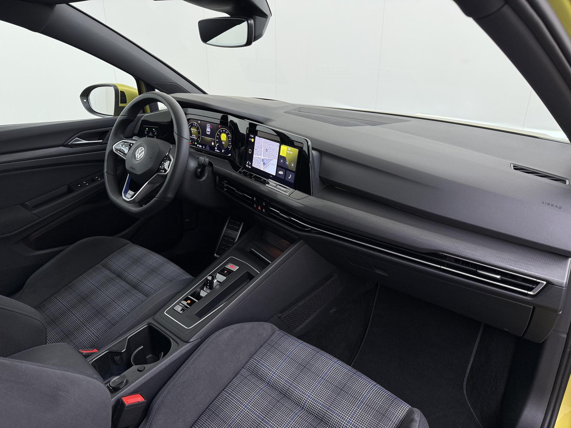 Foto van Volkswagen Golf GTE