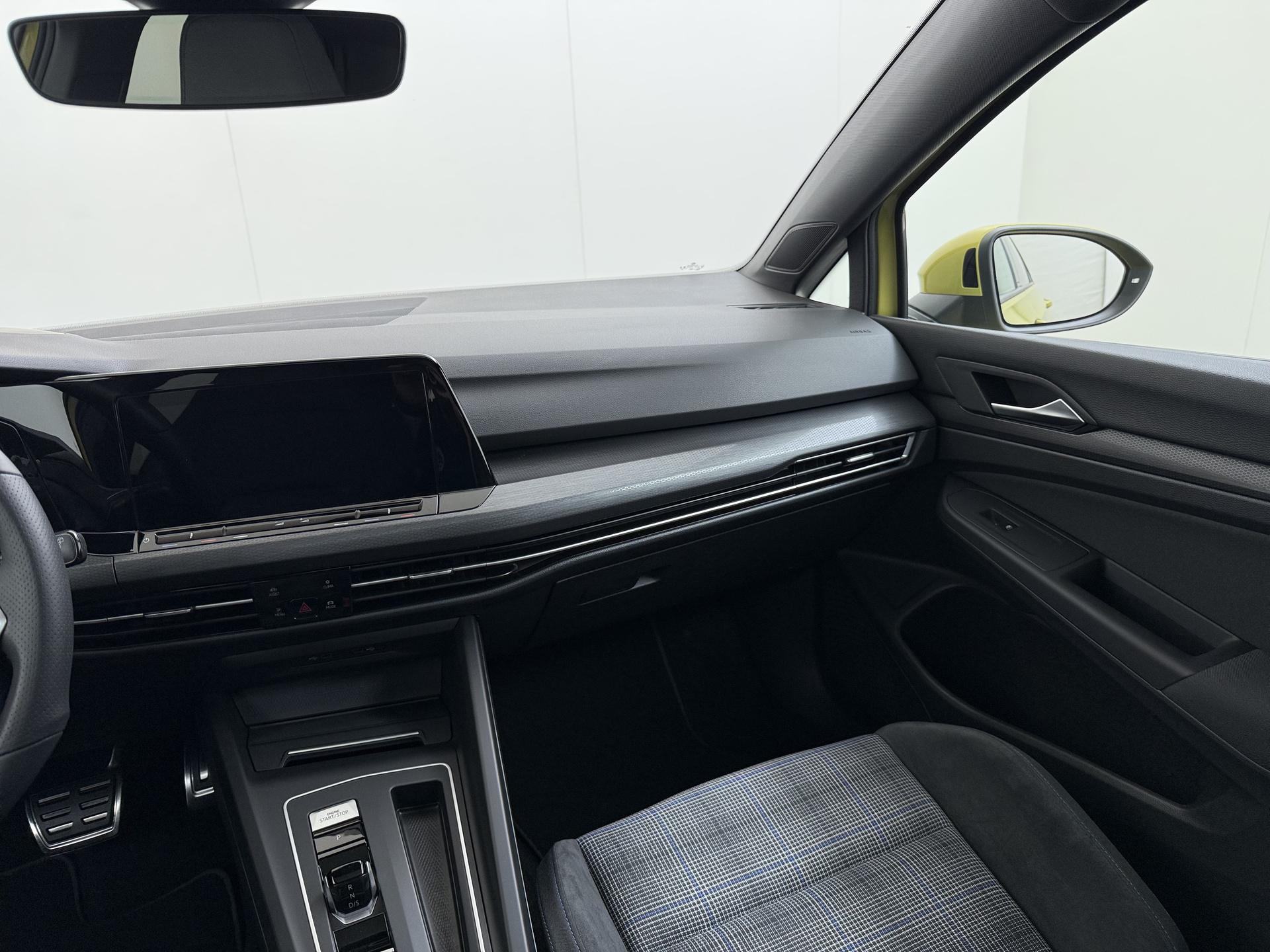 Foto van Volkswagen Golf GTE