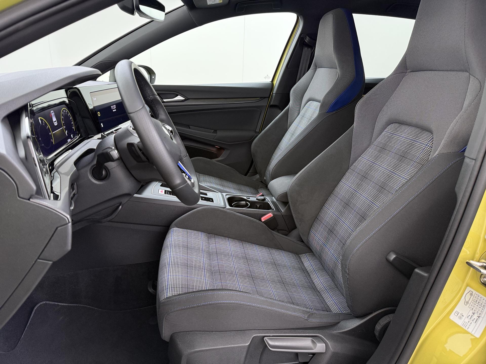 Foto van Volkswagen Golf GTE