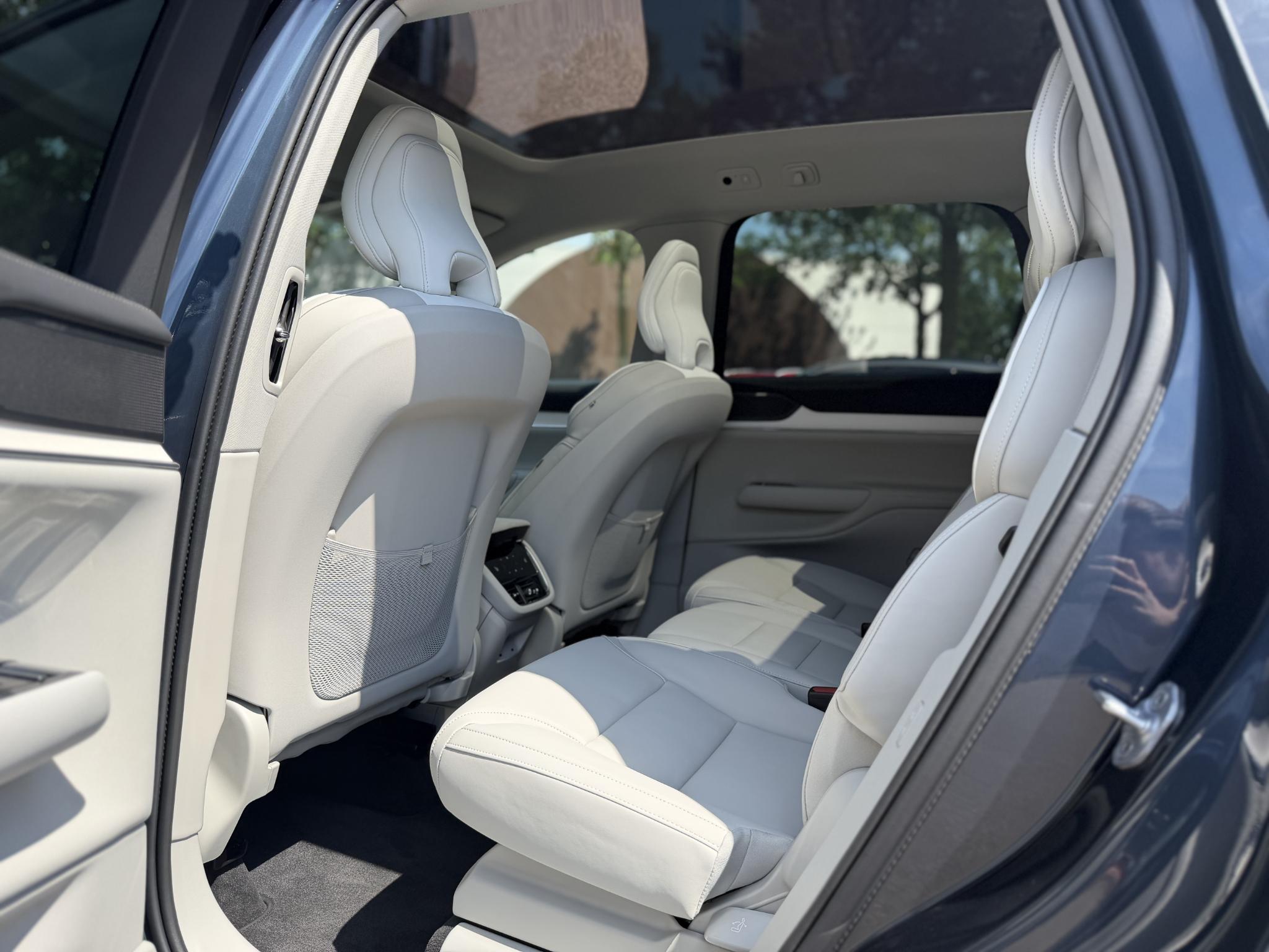 Foto van Volvo Ex90
