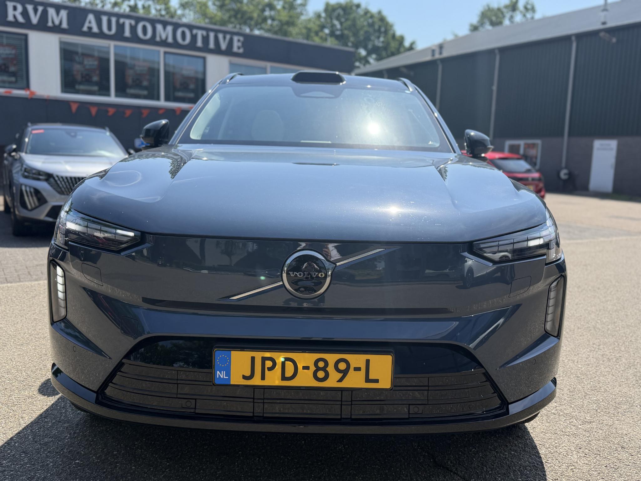 Foto van Volvo Ex90