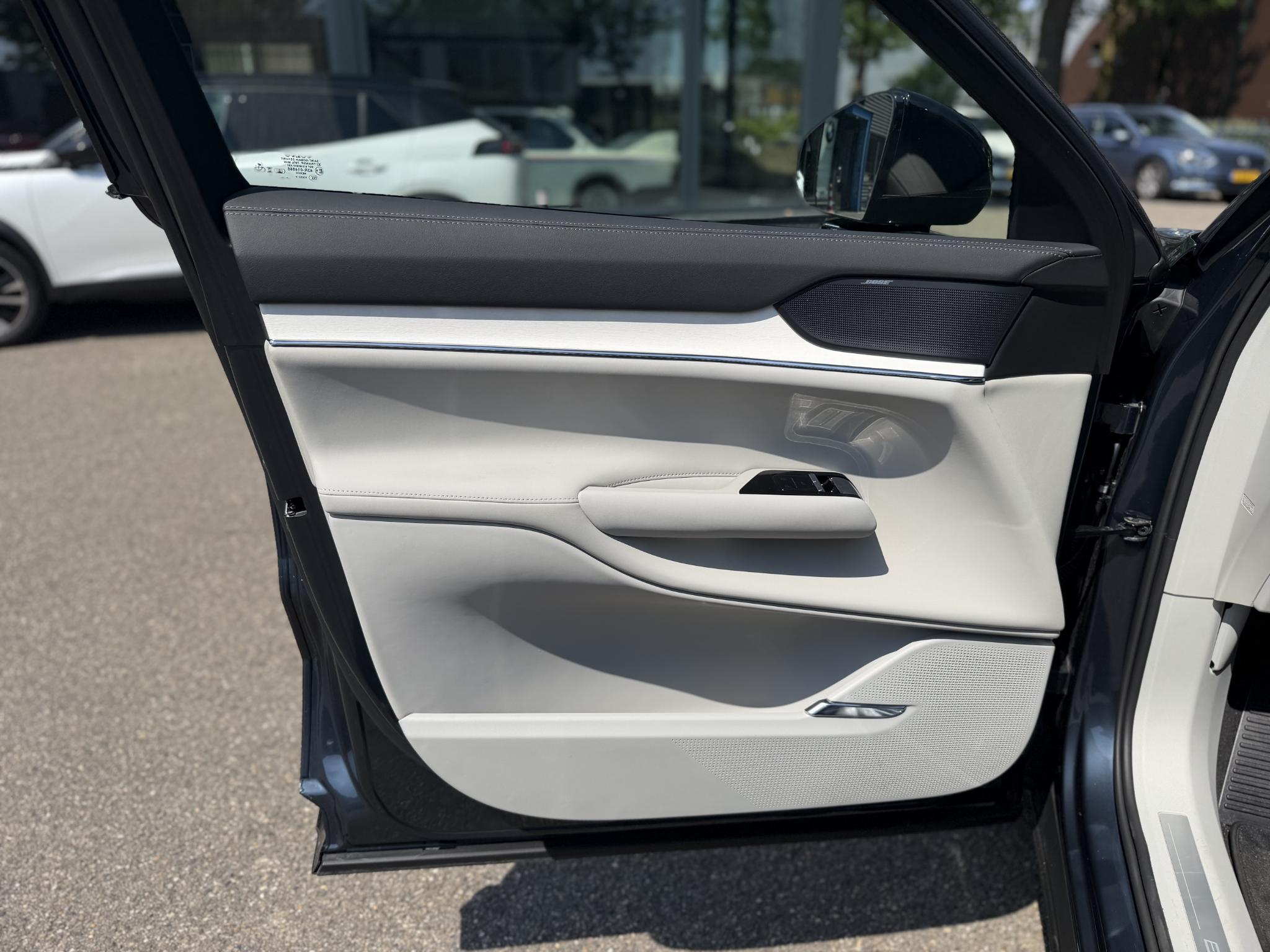 Foto van Volvo Ex90