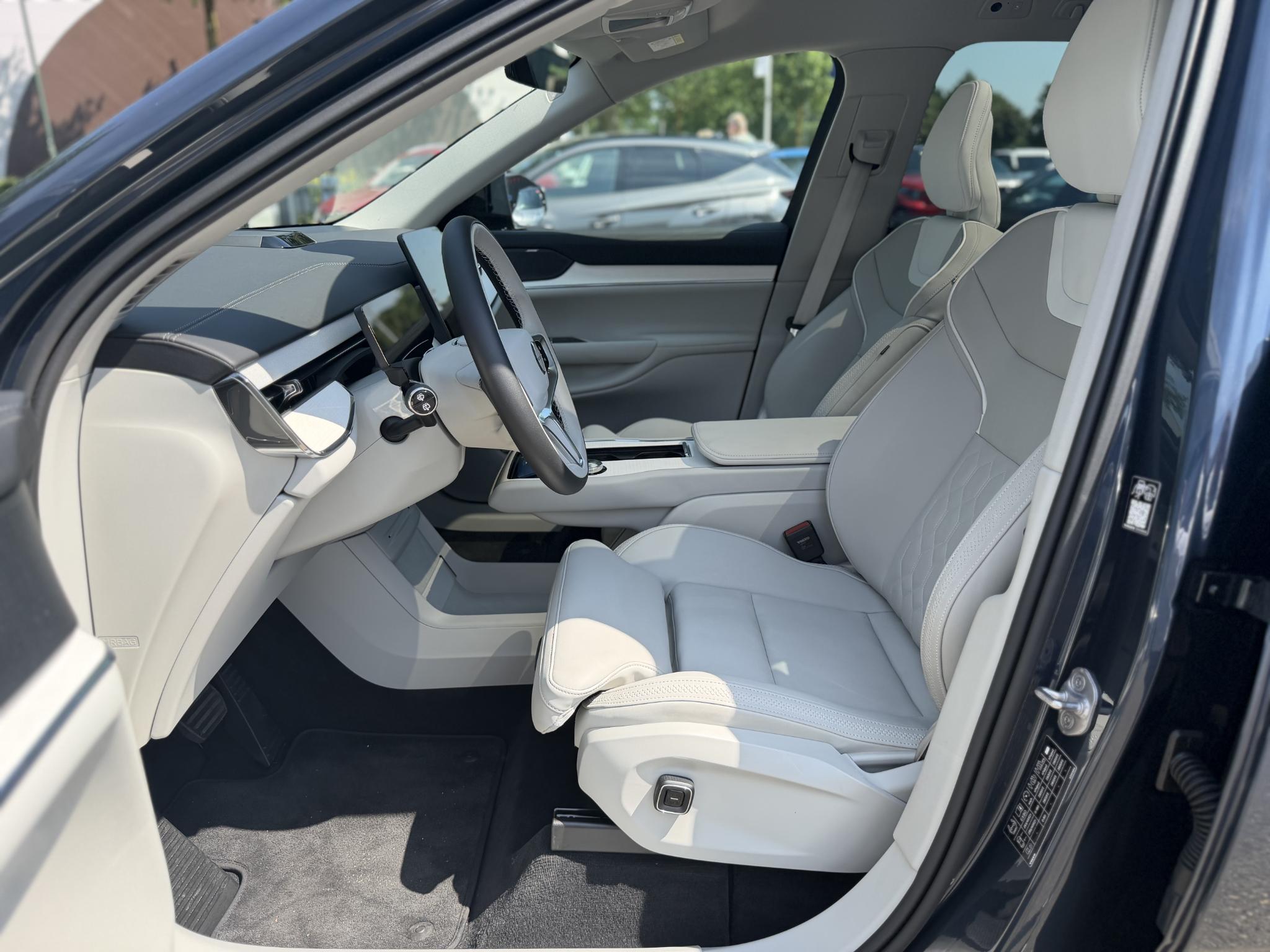 Foto van Volvo Ex90