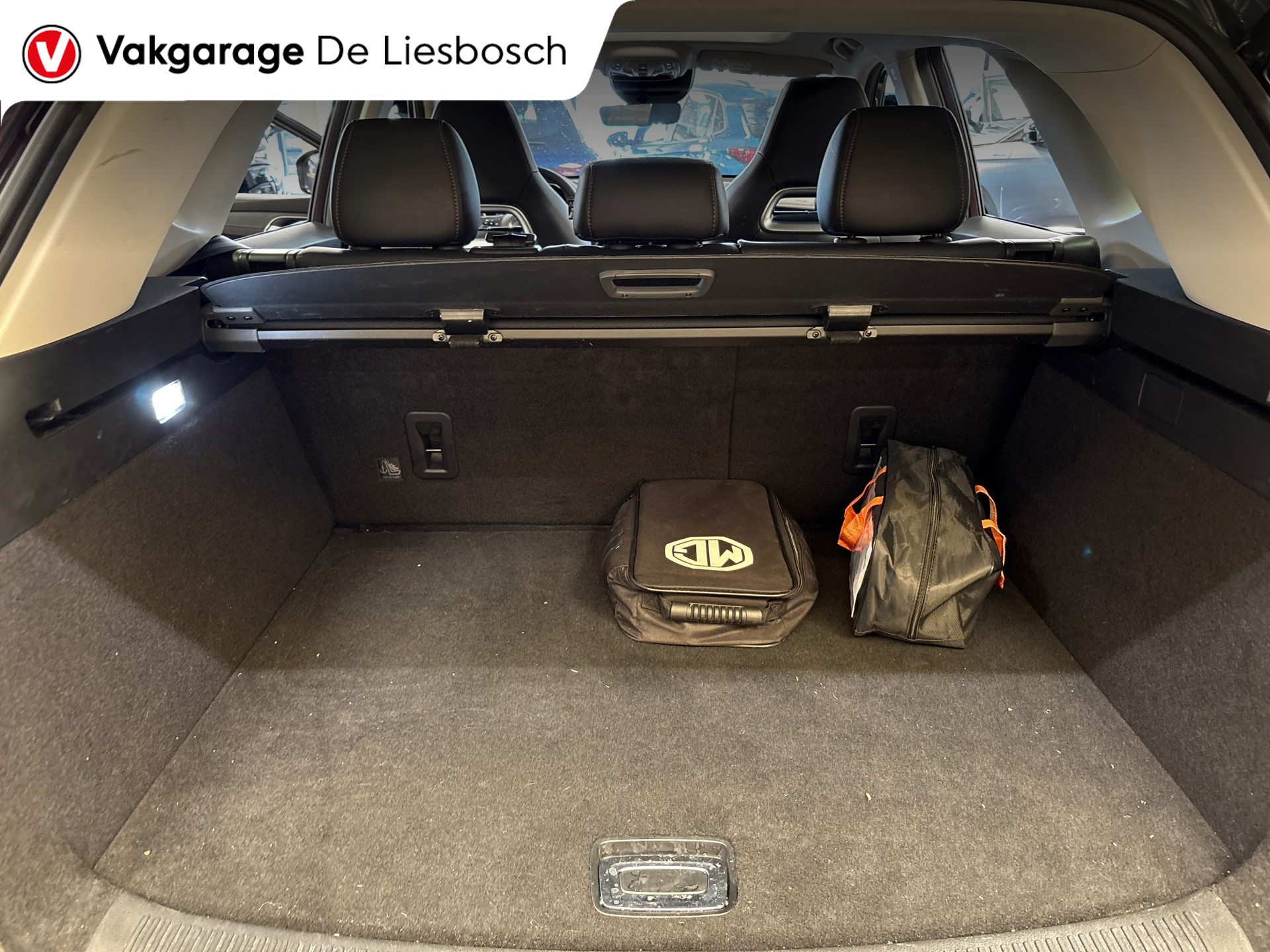 Foto van MG MG Ehs Plug-in Hybrid