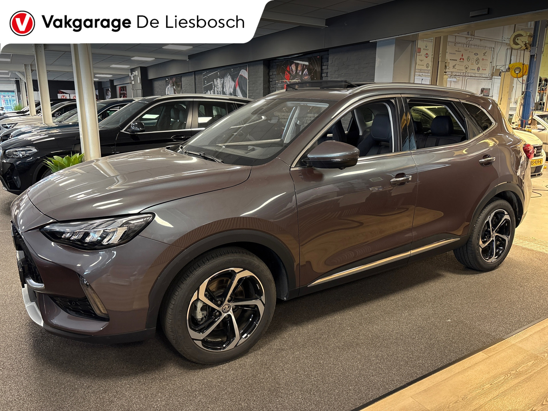 Foto van MG MG Ehs Plug-in Hybrid