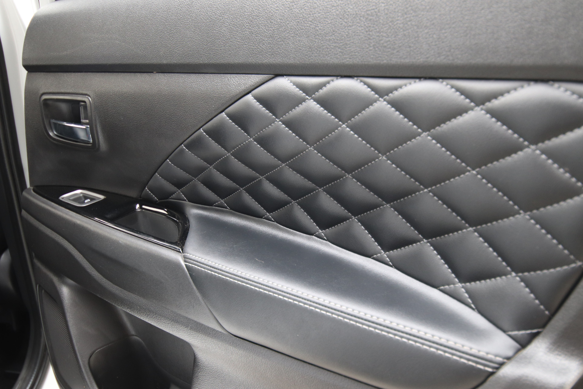 Foto van Mitsubishi Mitsubishi Outlander