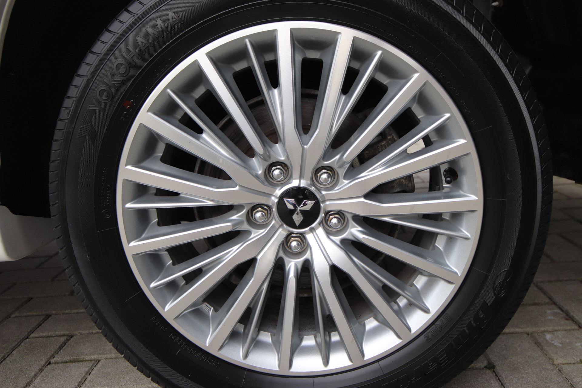 Foto van Mitsubishi Mitsubishi Outlander