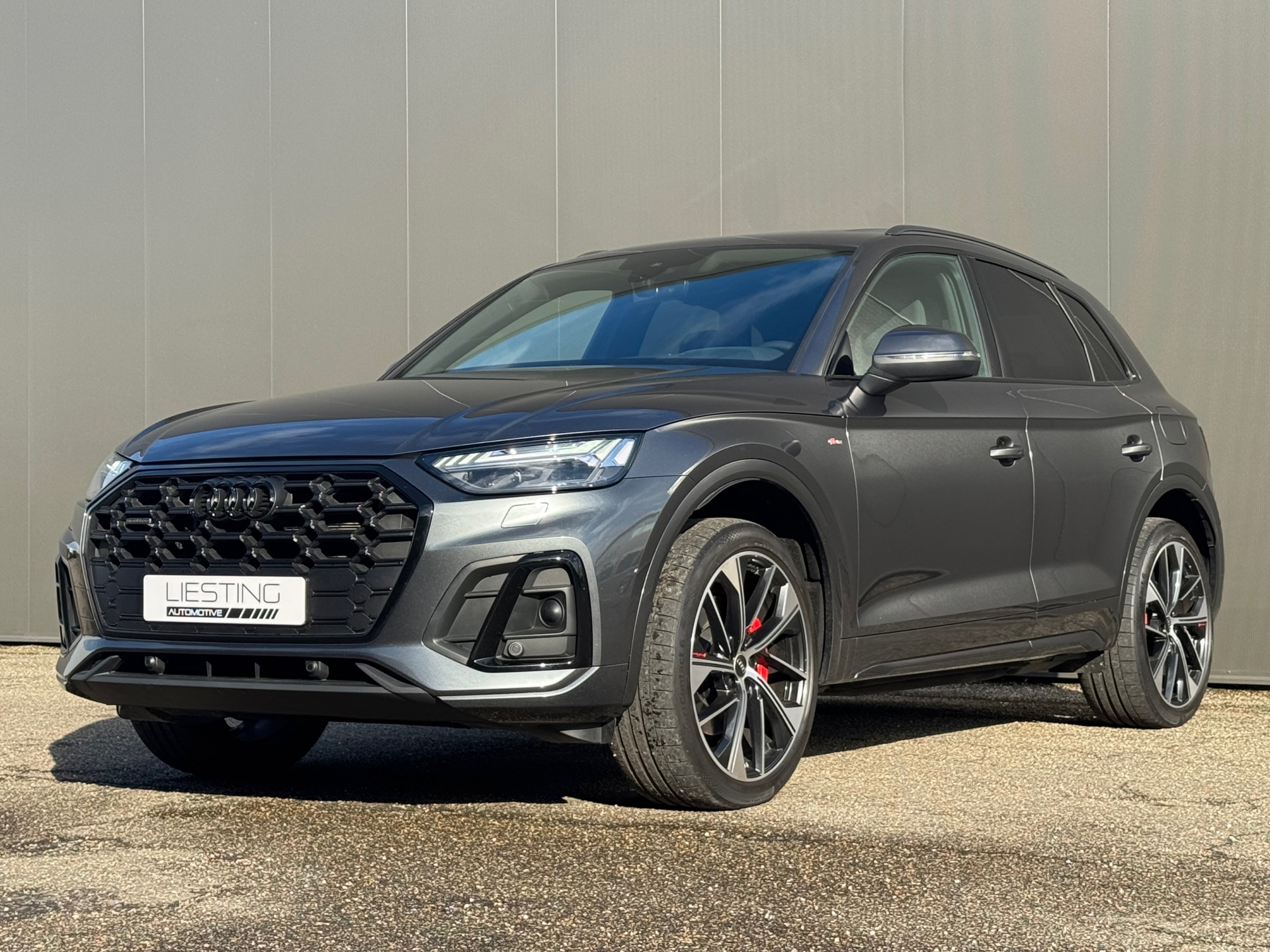 Foto van Audi Q5 55 TFSI E