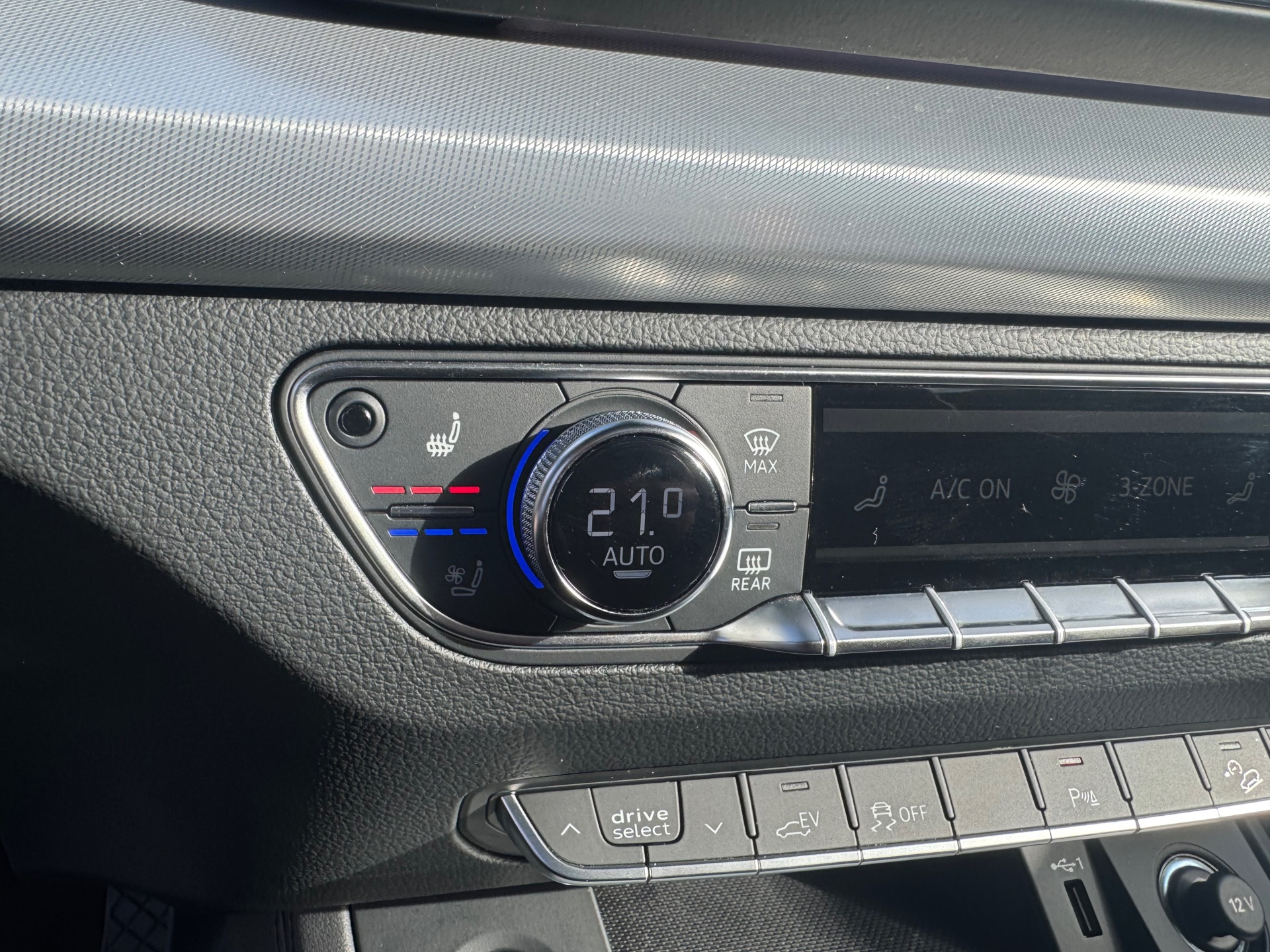 Foto van Audi Q5 55 TFSI E