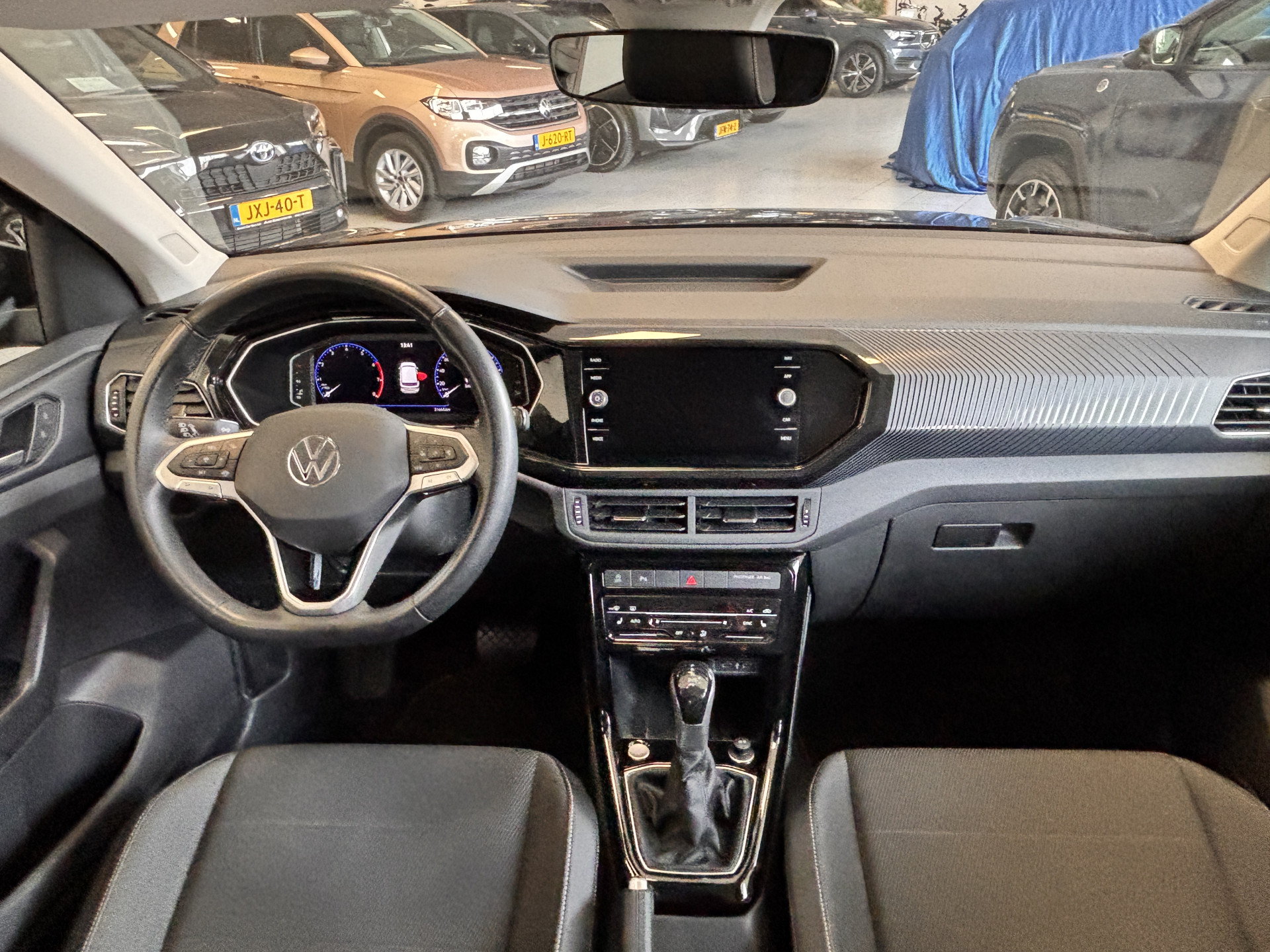 Foto van Volkswagen T-cross