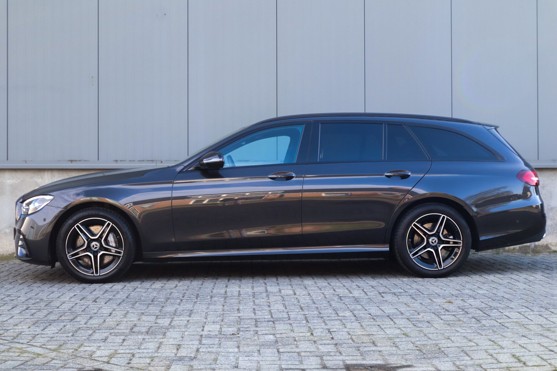 Foto van Mercedes-Benz E 300 E